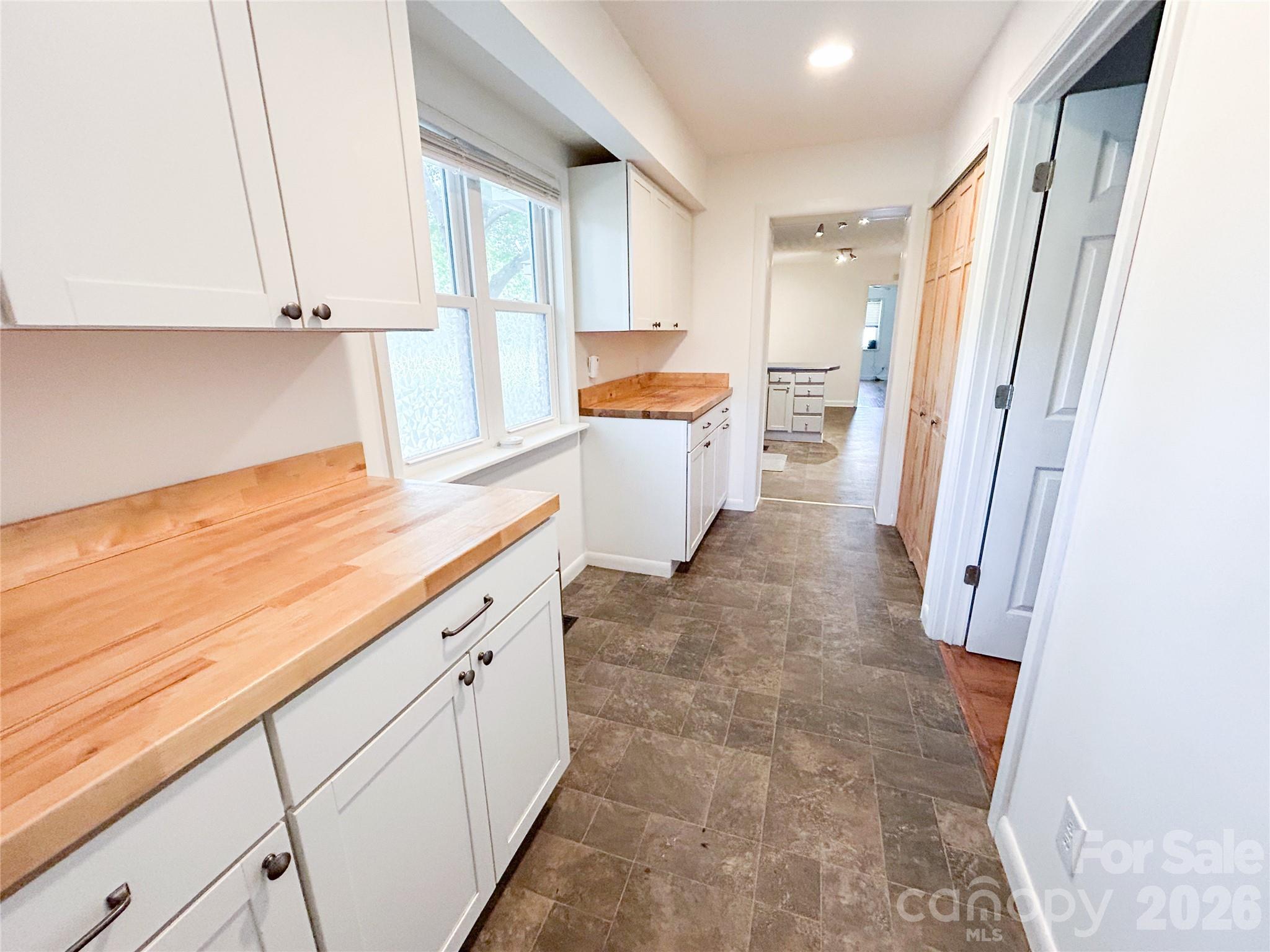 119 Hillcrest Street Property Photo 7
