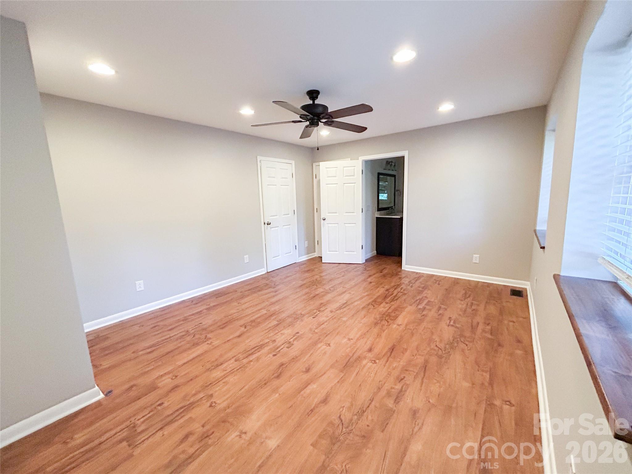 119 Hillcrest Street Property Photo 8