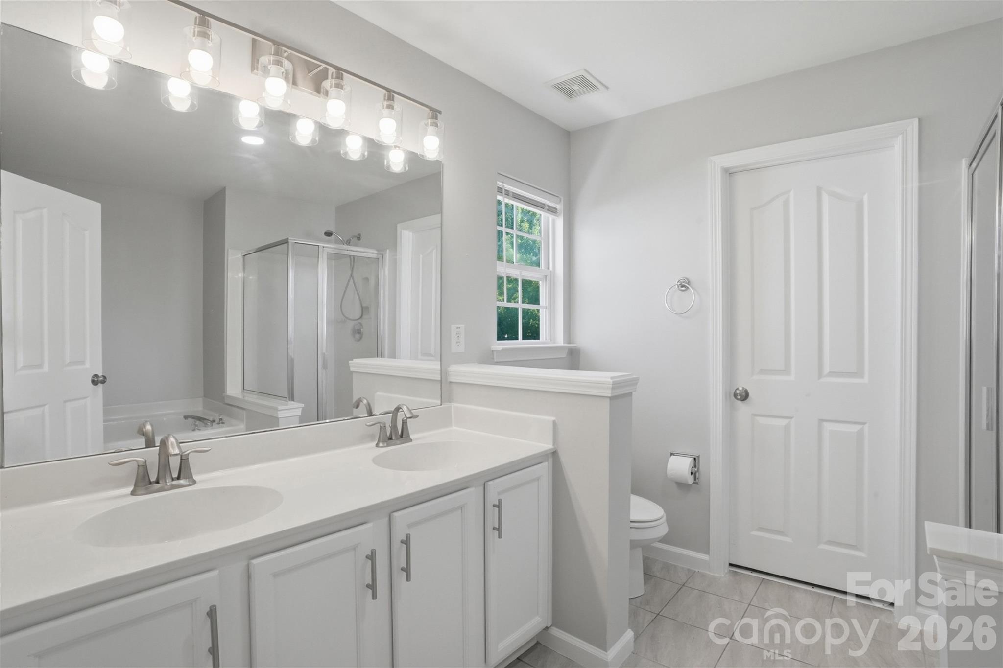 17425 Westmill Lane Property Photo 46