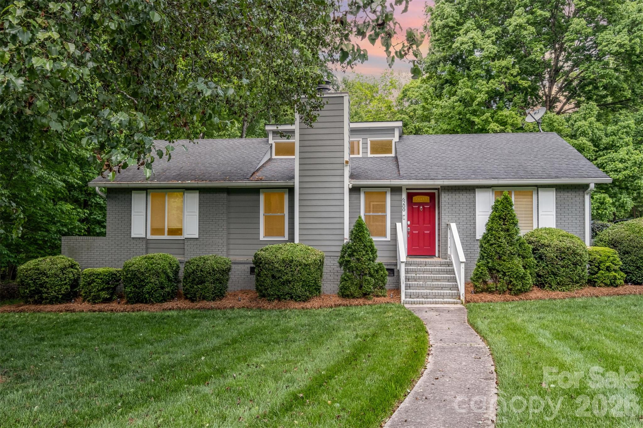 6200 Old Providence Road