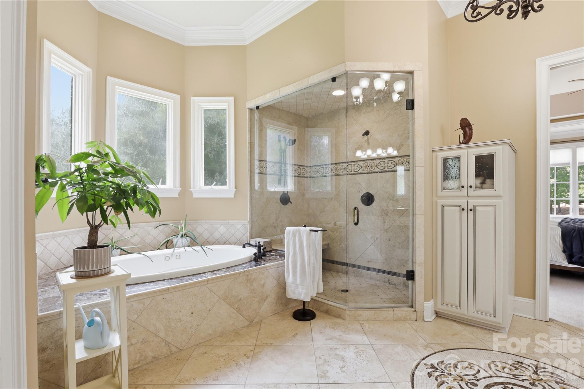 161 Cape Cod Way Property Photo 9