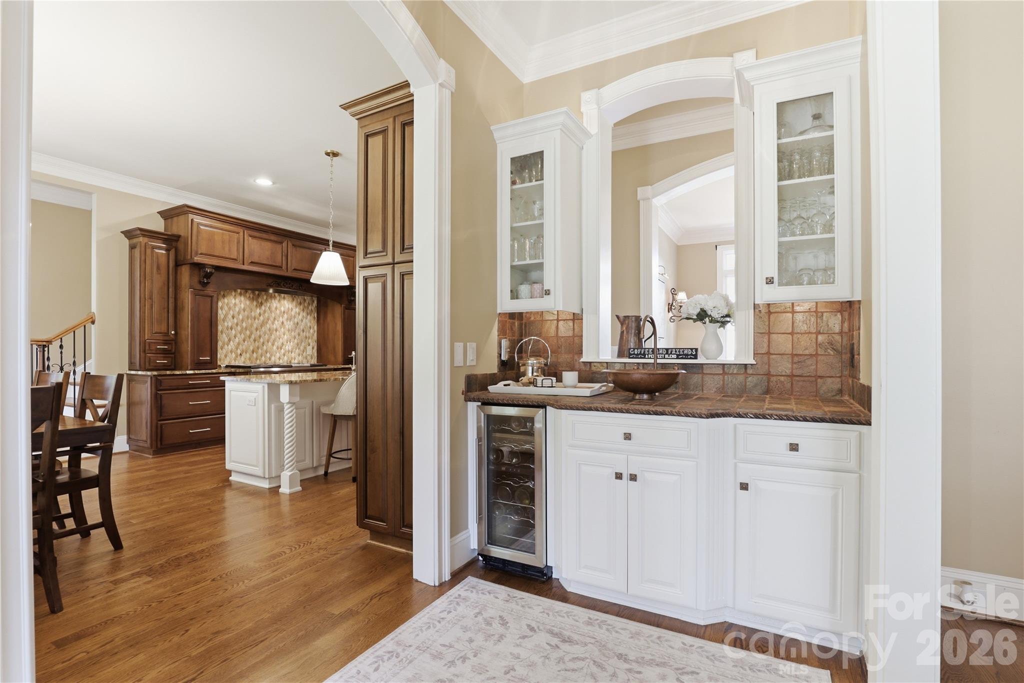 161 Cape Cod Way Property Photo 12