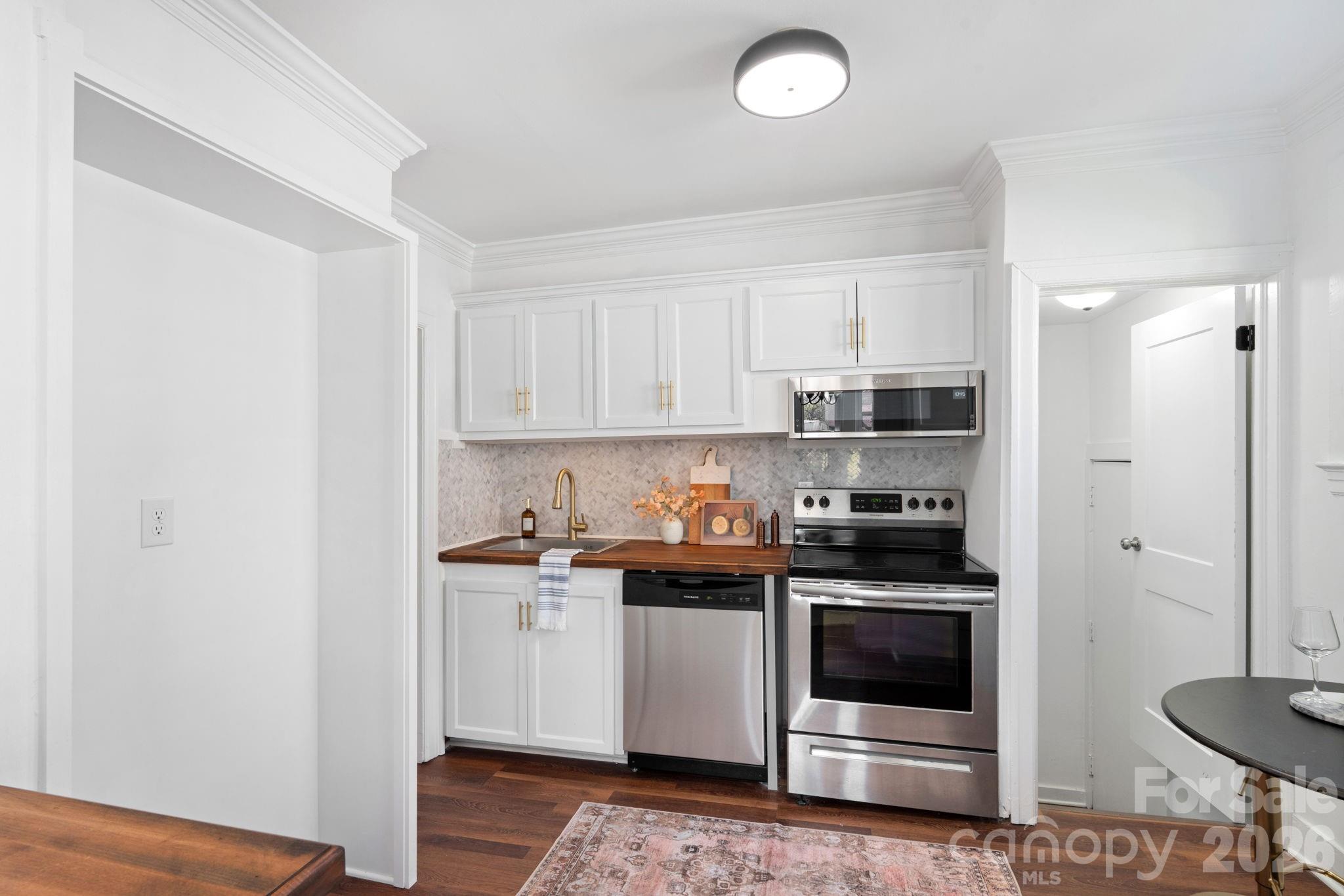 4 Elliott Drive Property Photo 18