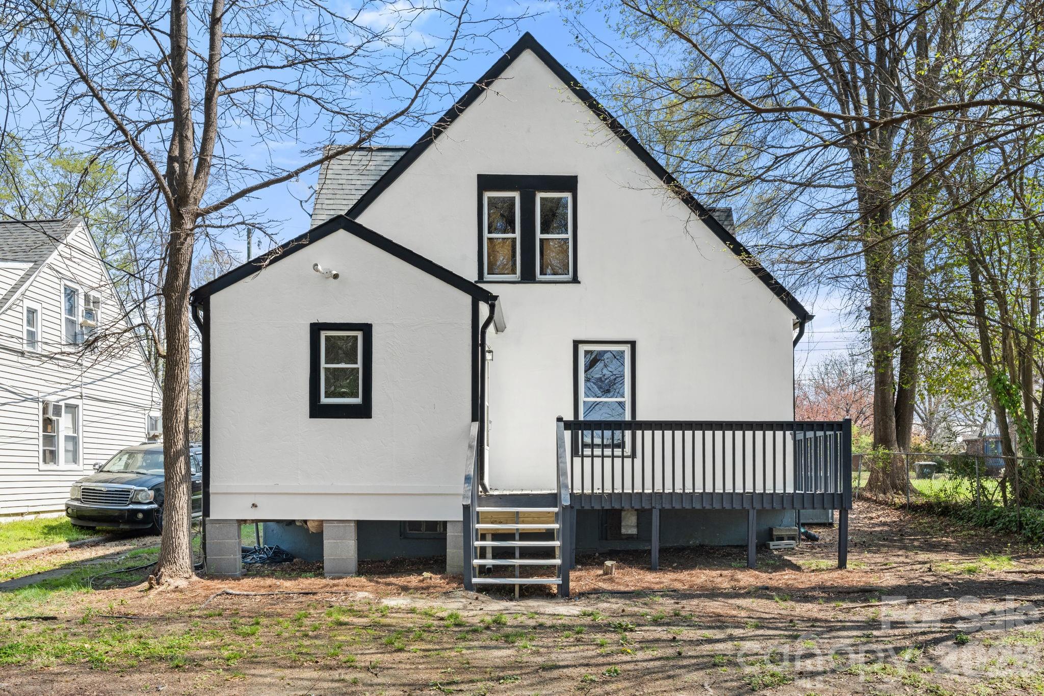 4 Elliott Drive Property Photo 42