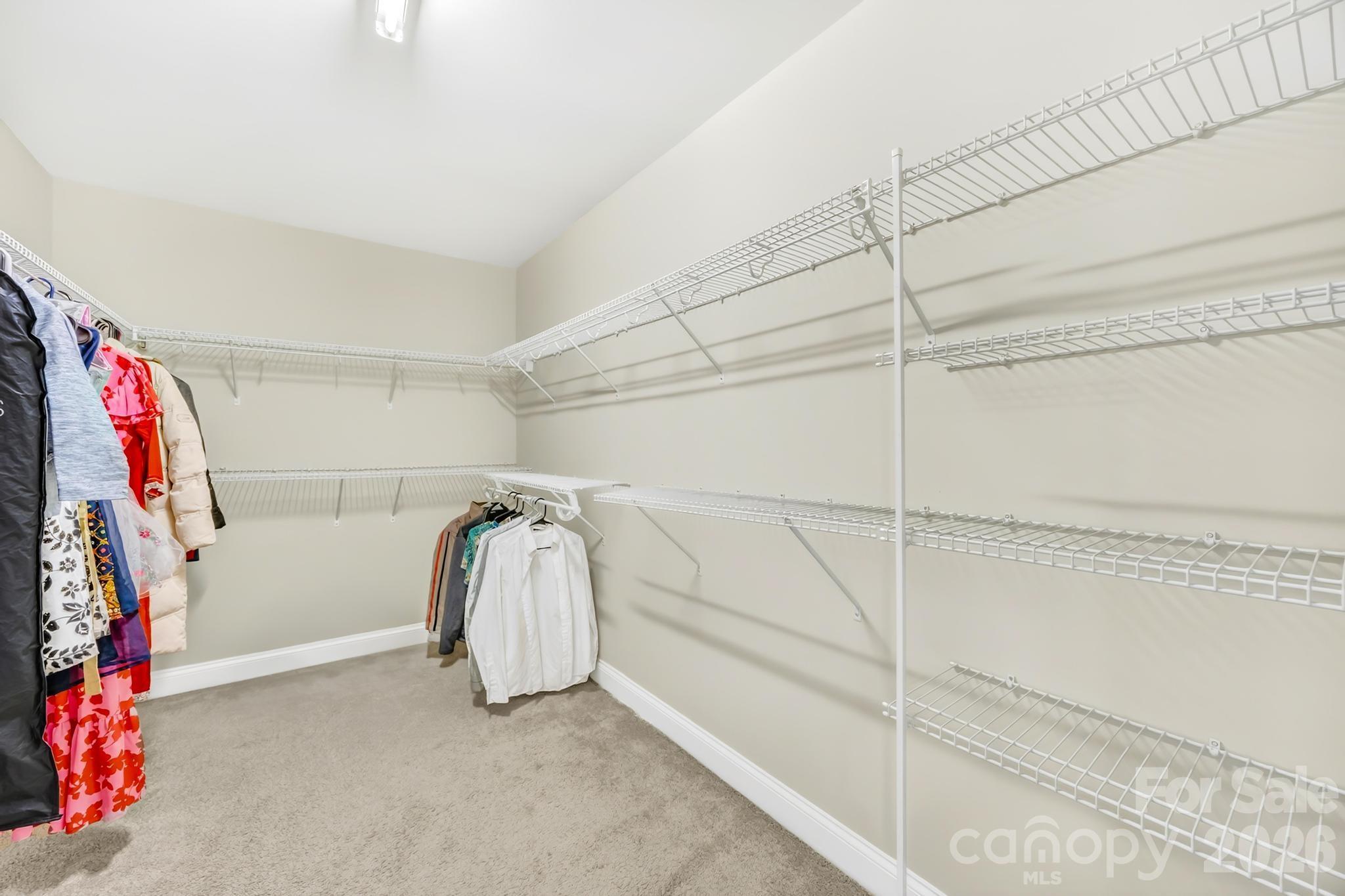 1042 Dina Drive Property Photo 20