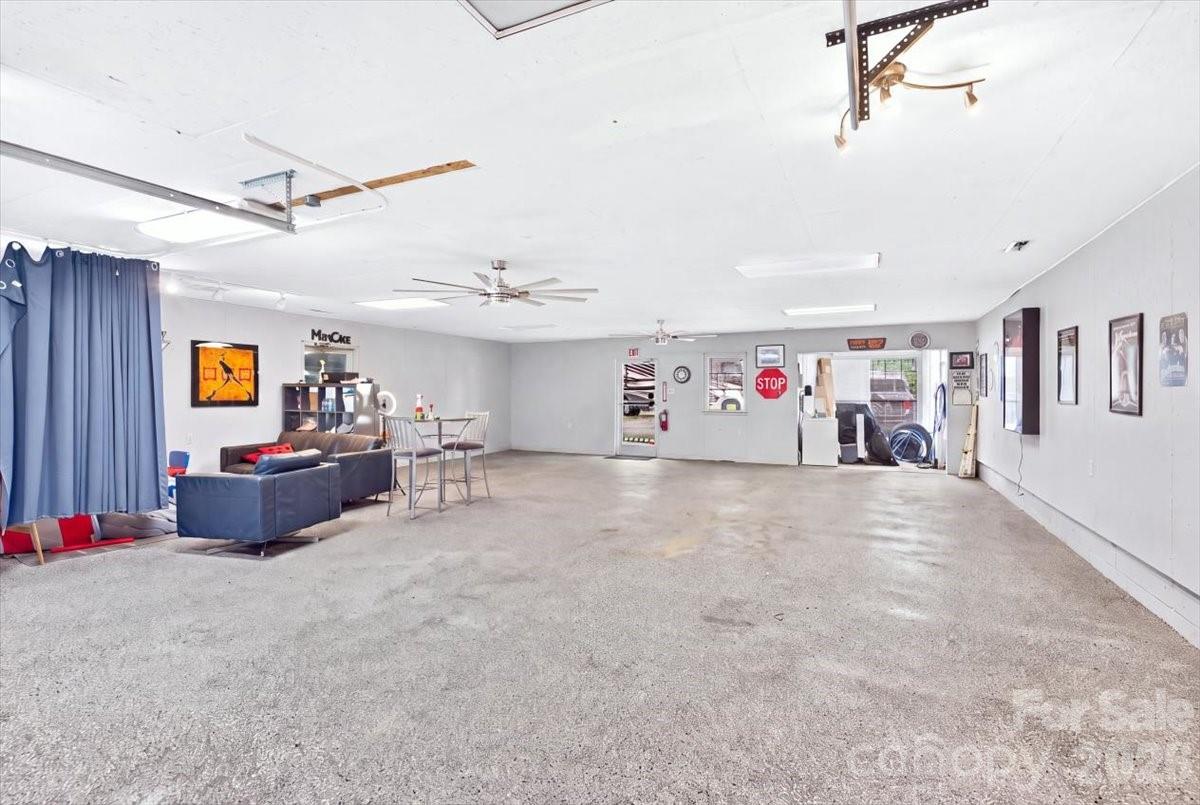 16008 Old Statesville Road Property Photo 35