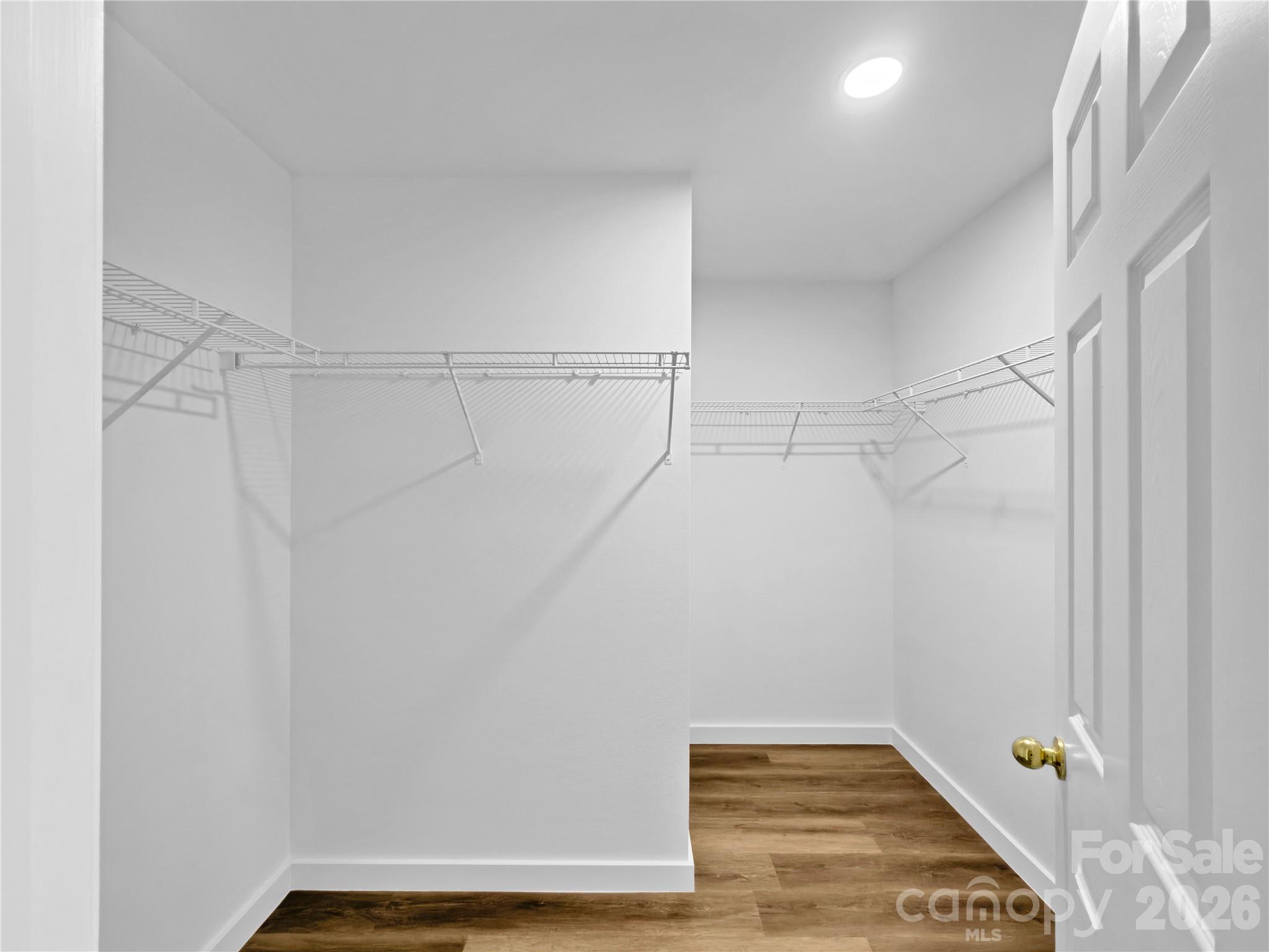 1843 Rustic Barn Drive Property Photo 15