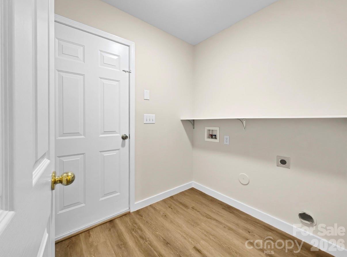 1843 Rustic Barn Drive Property Photo 21