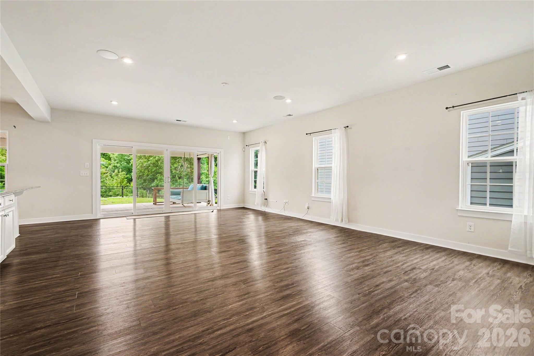 134 Tetcott Street Property Photo 6
