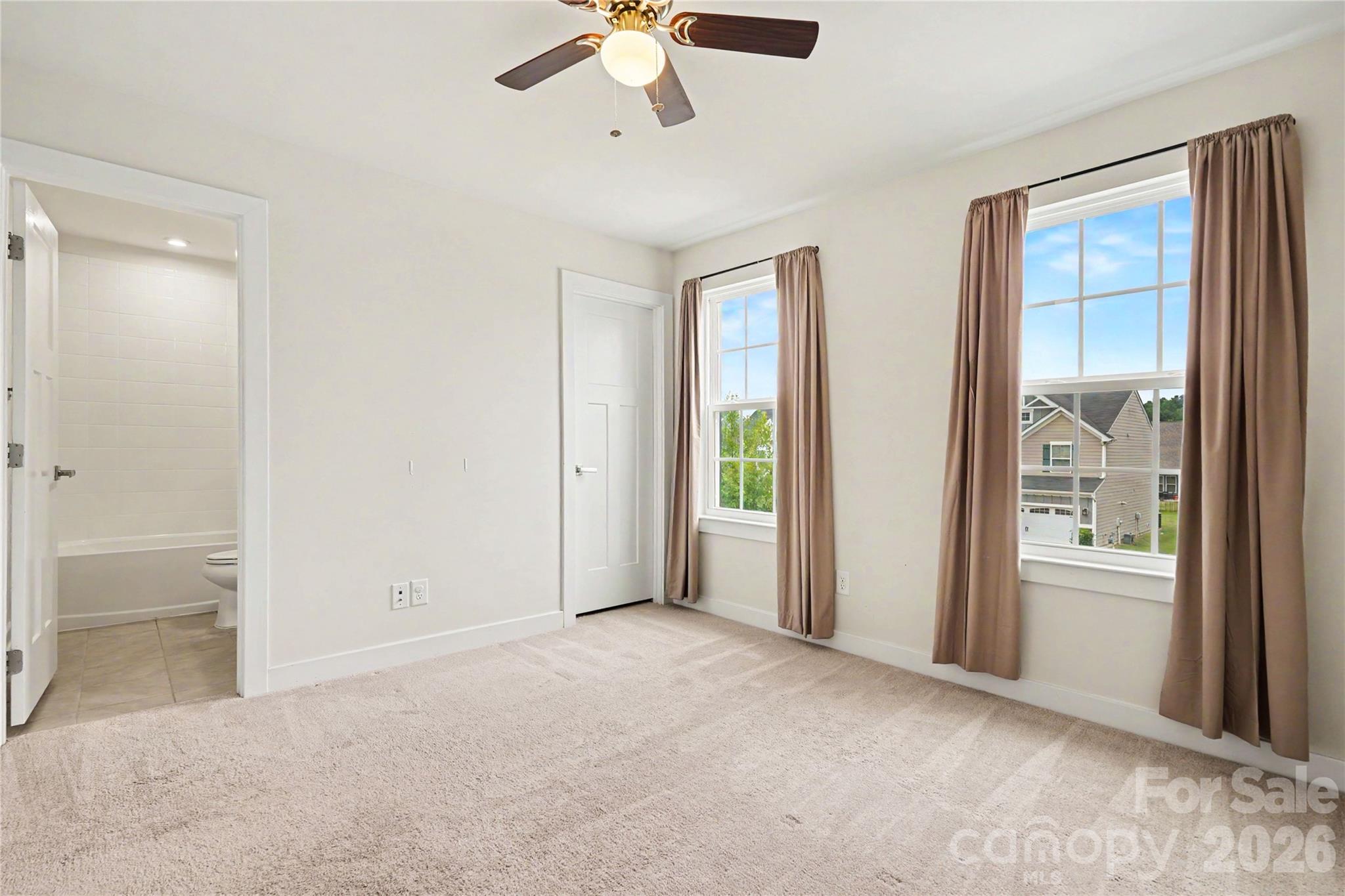134 Tetcott Street Property Photo 27