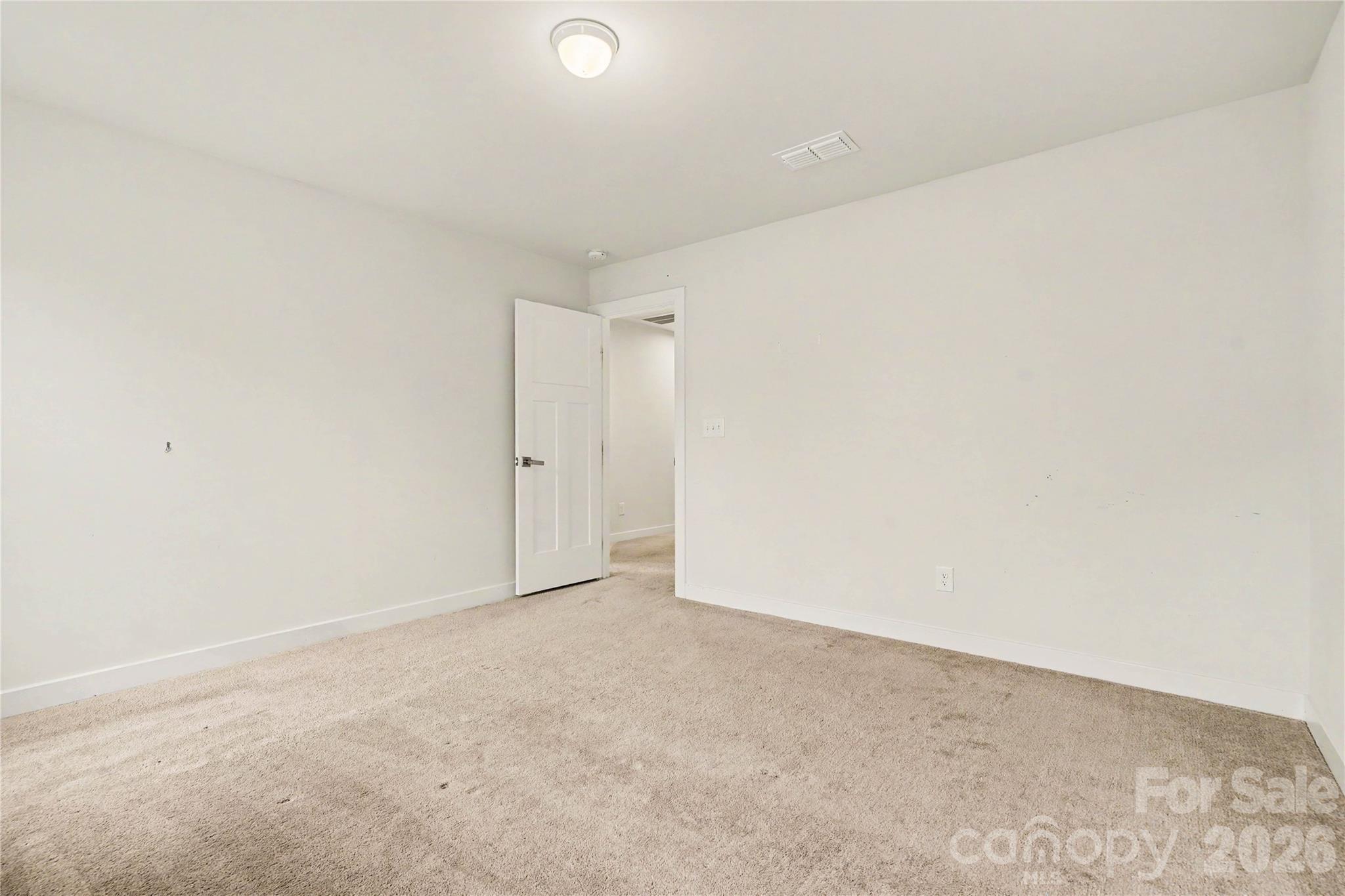 134 Tetcott Street Property Photo 28