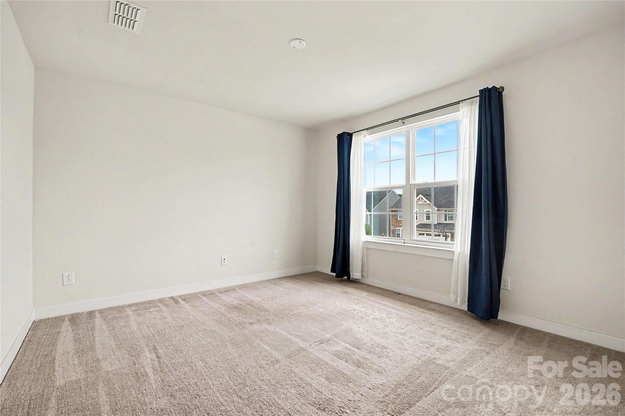 134 Tetcott Street Property Photo 33