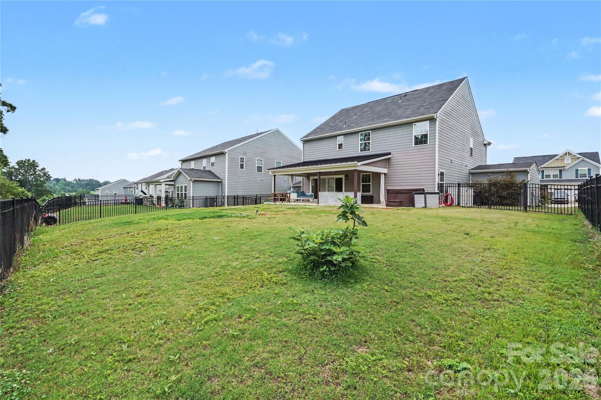 134 Tetcott Street Property Photo 44