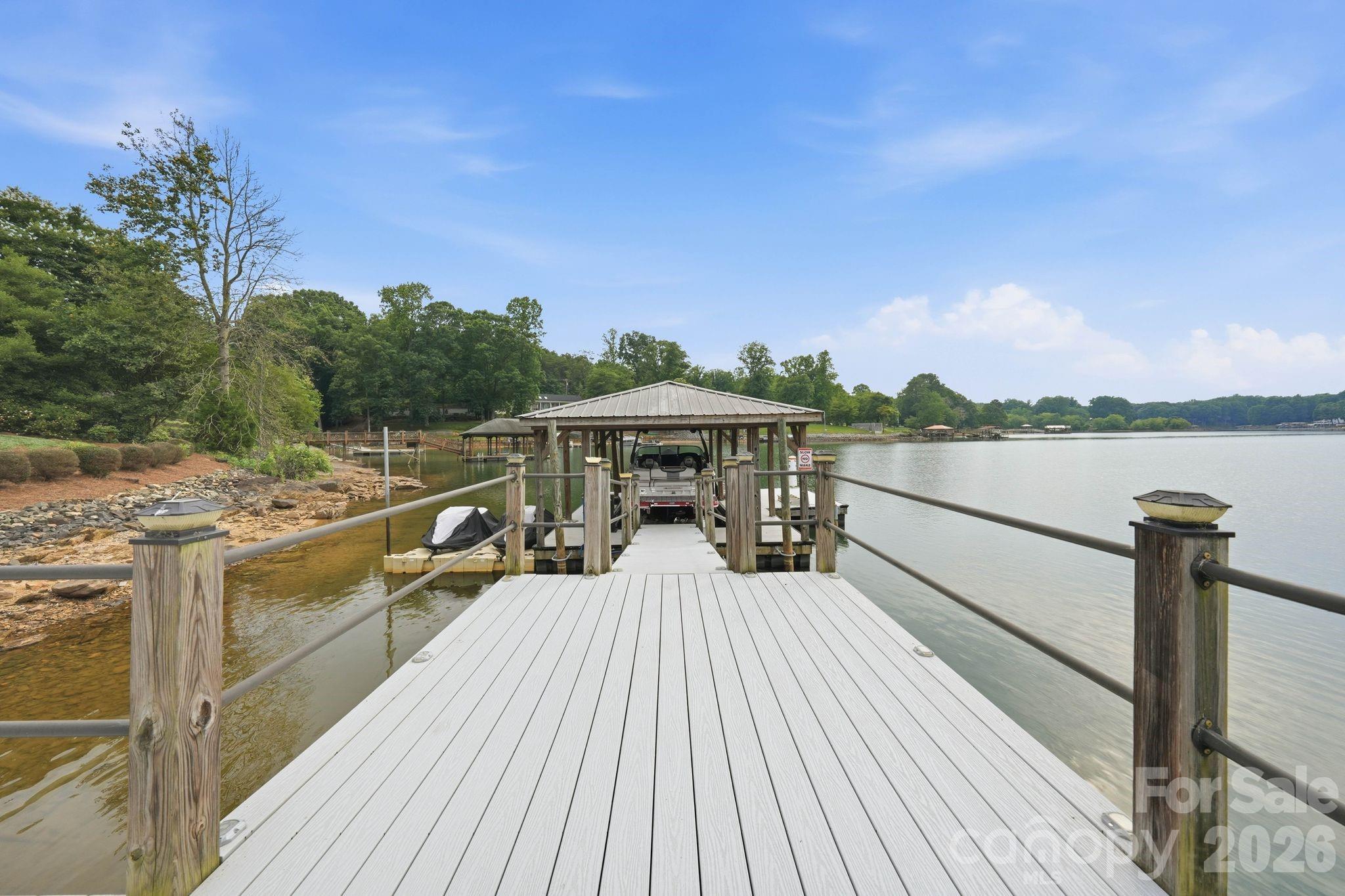 7272 Lynbrook Circle Property Photo 16