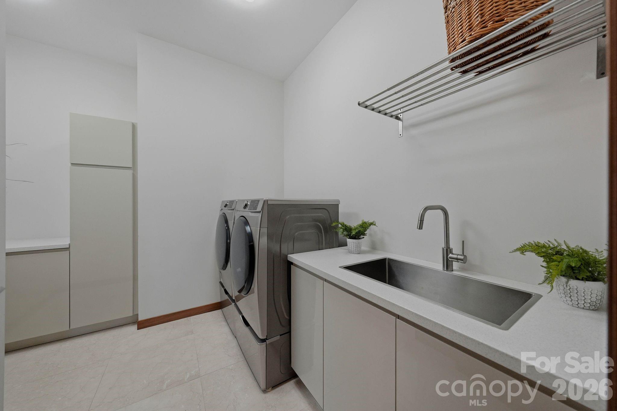 7272 Lynbrook Circle Property Photo 22