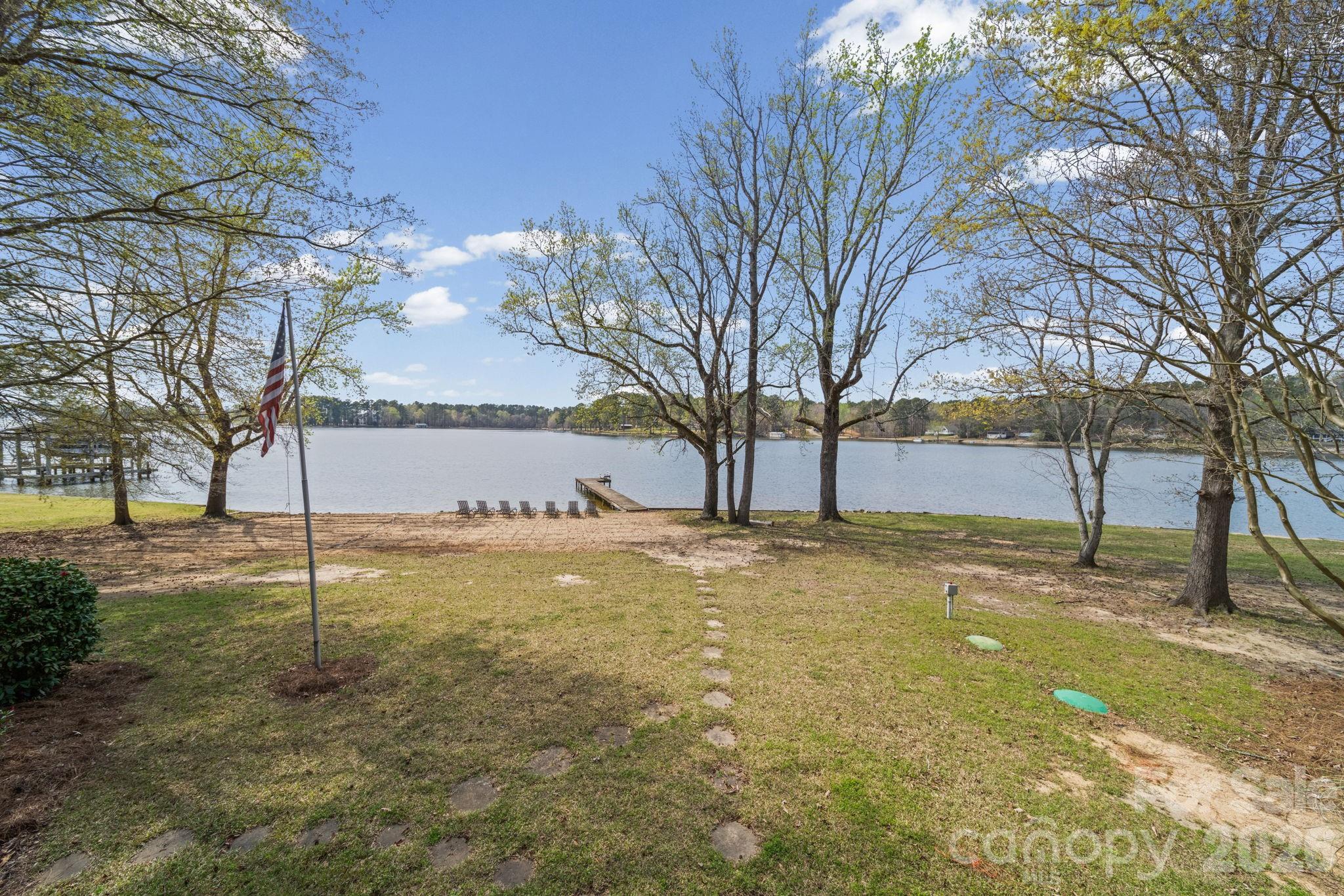 2262 Beaver Creek Road Property Photo 4