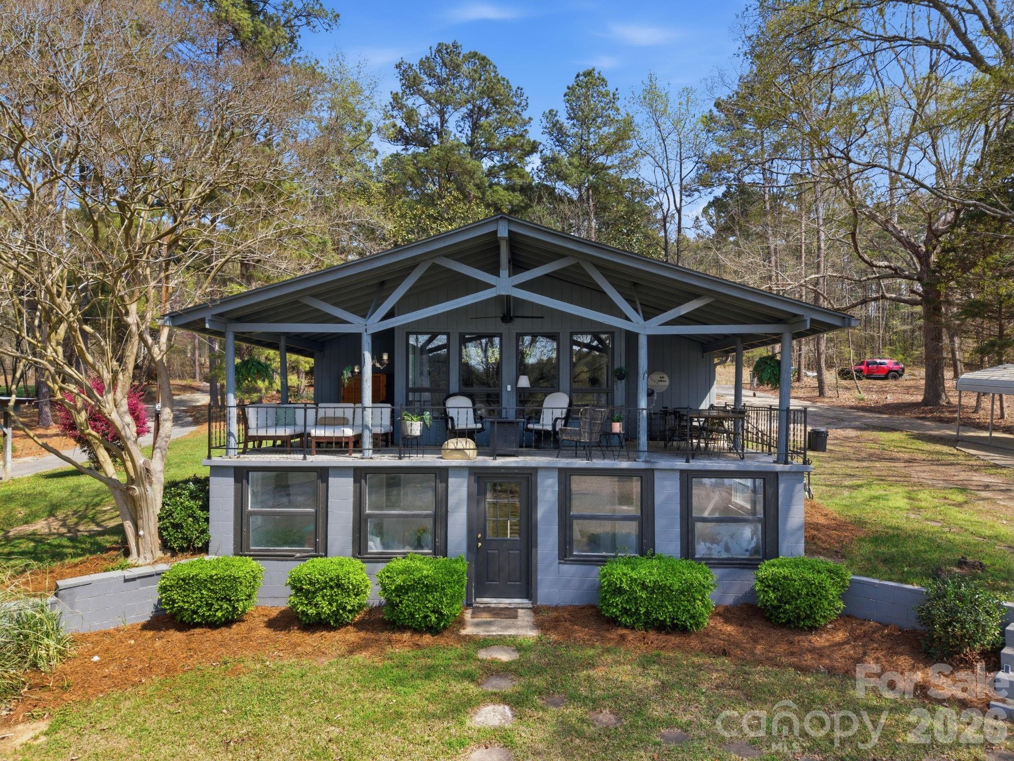 2262 Beaver Creek Road Property Photo 5
