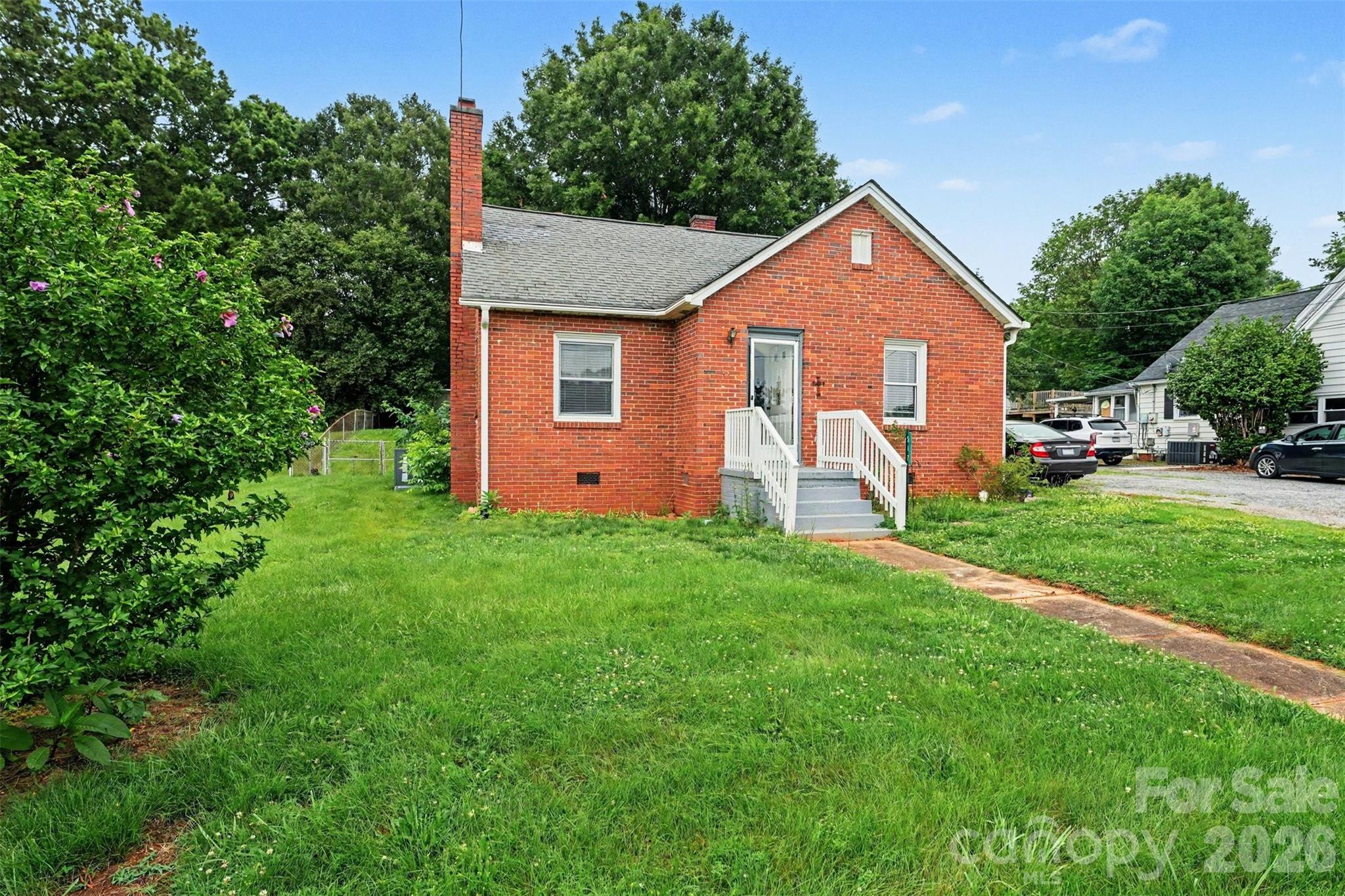 517 N Carolina Avenue Property Photo 2