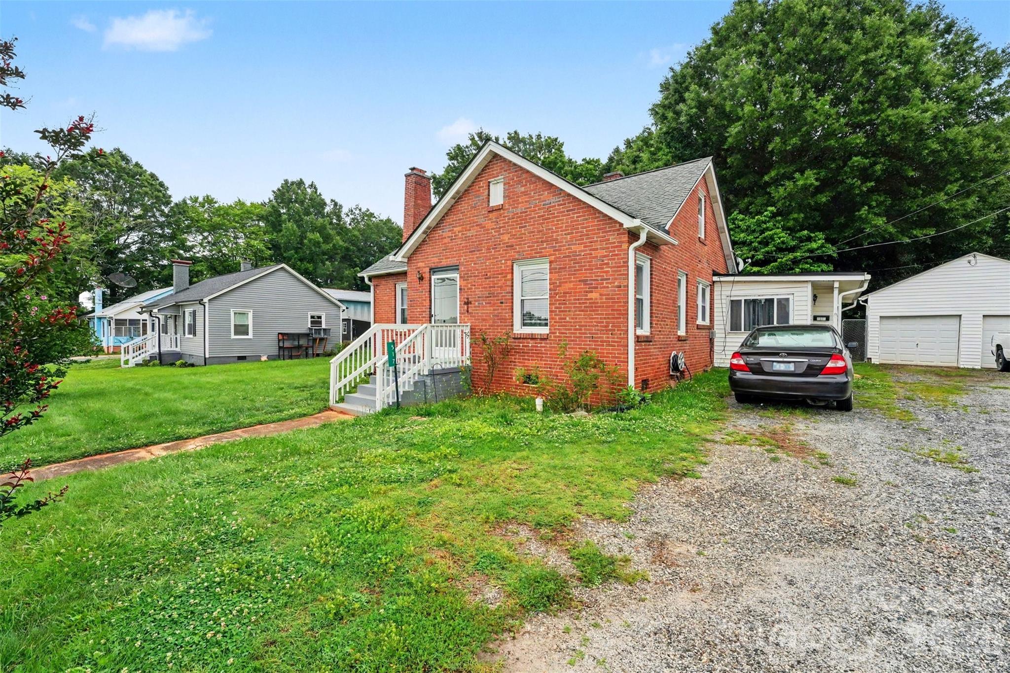 517 N Carolina Avenue Property Photo 3
