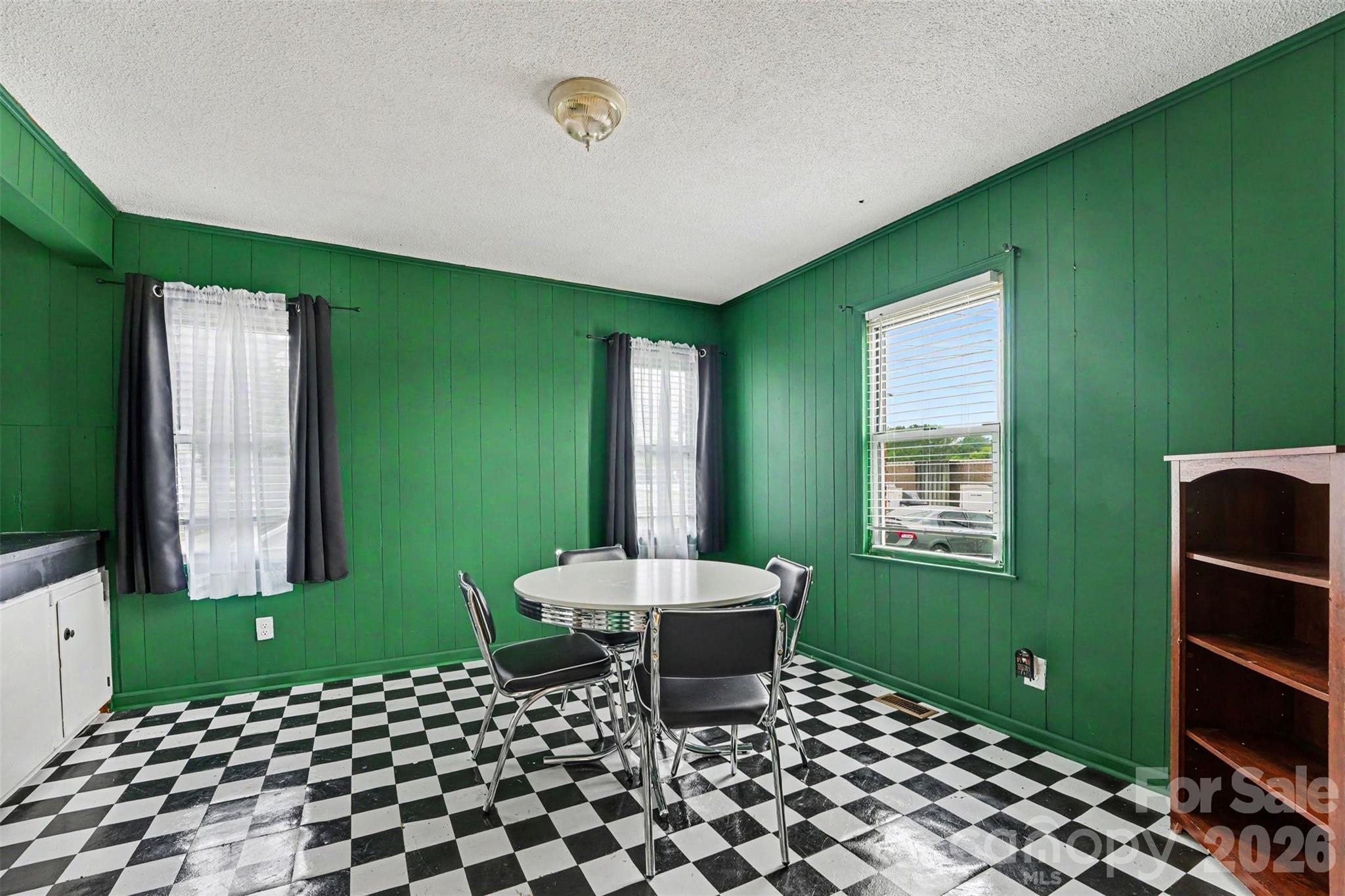 517 N Carolina Avenue Property Photo 6