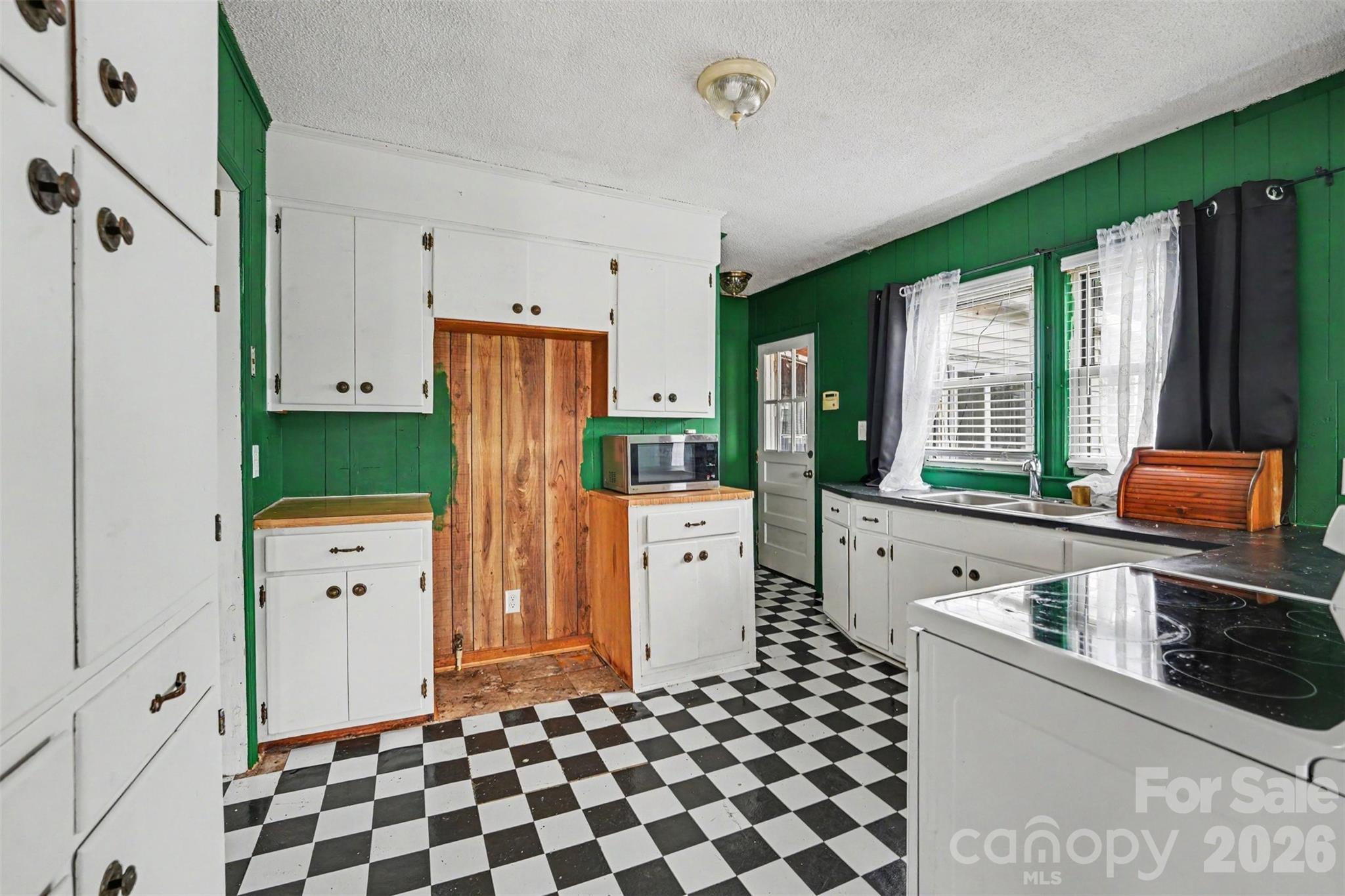 517 N Carolina Avenue Property Photo 8
