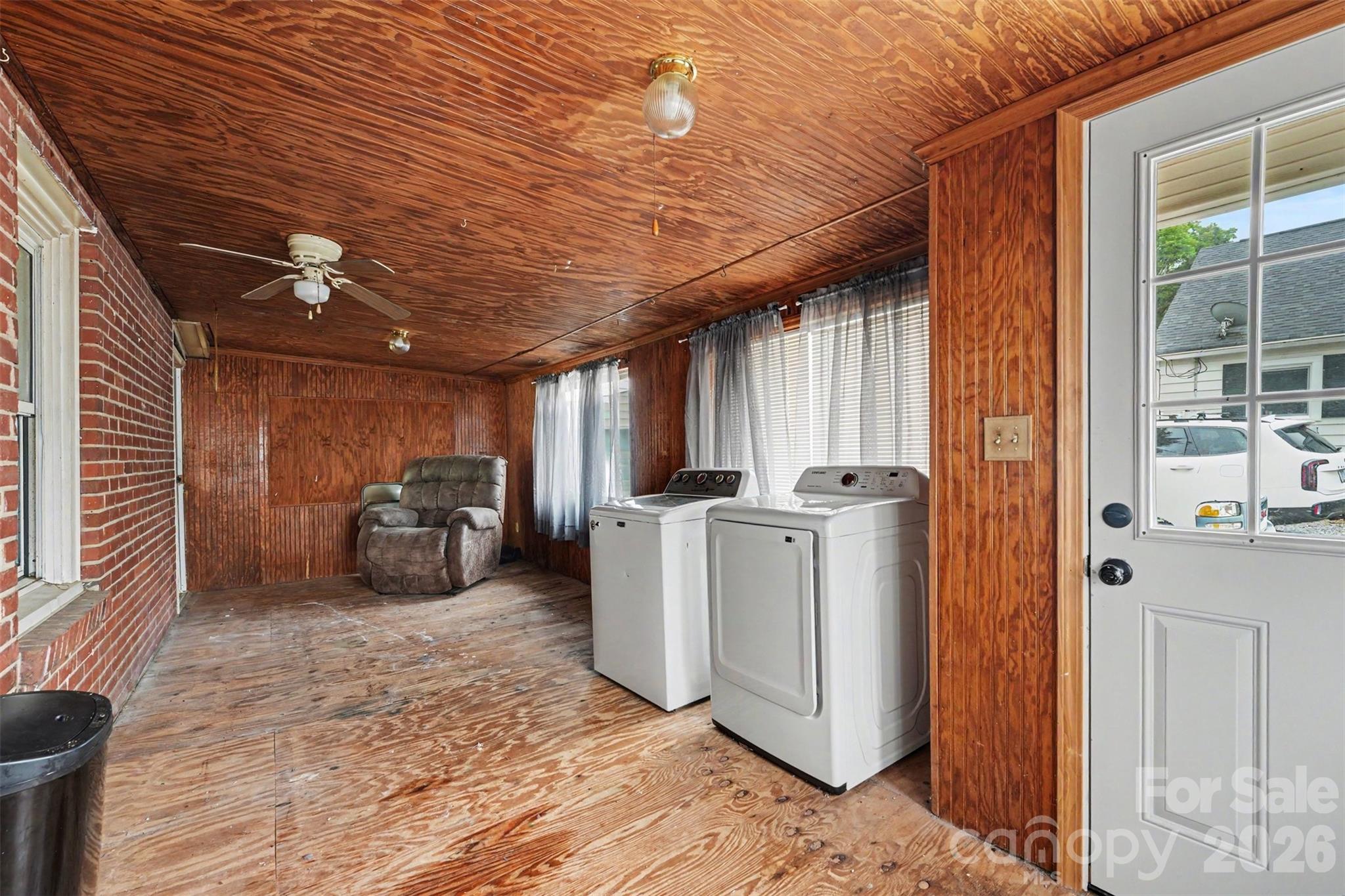 517 N Carolina Avenue Property Photo 9