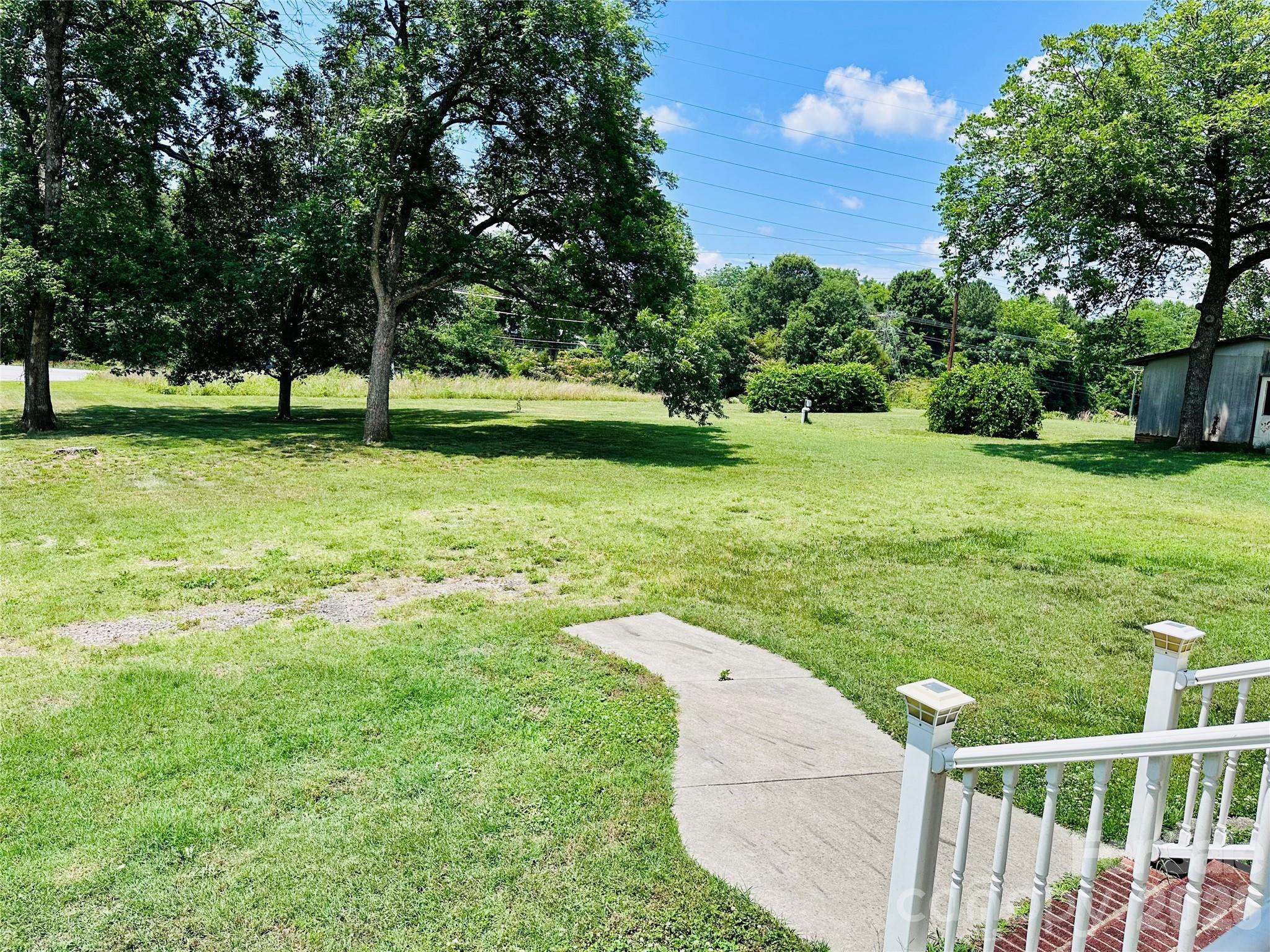 2150 Mary Street Property Photo 5