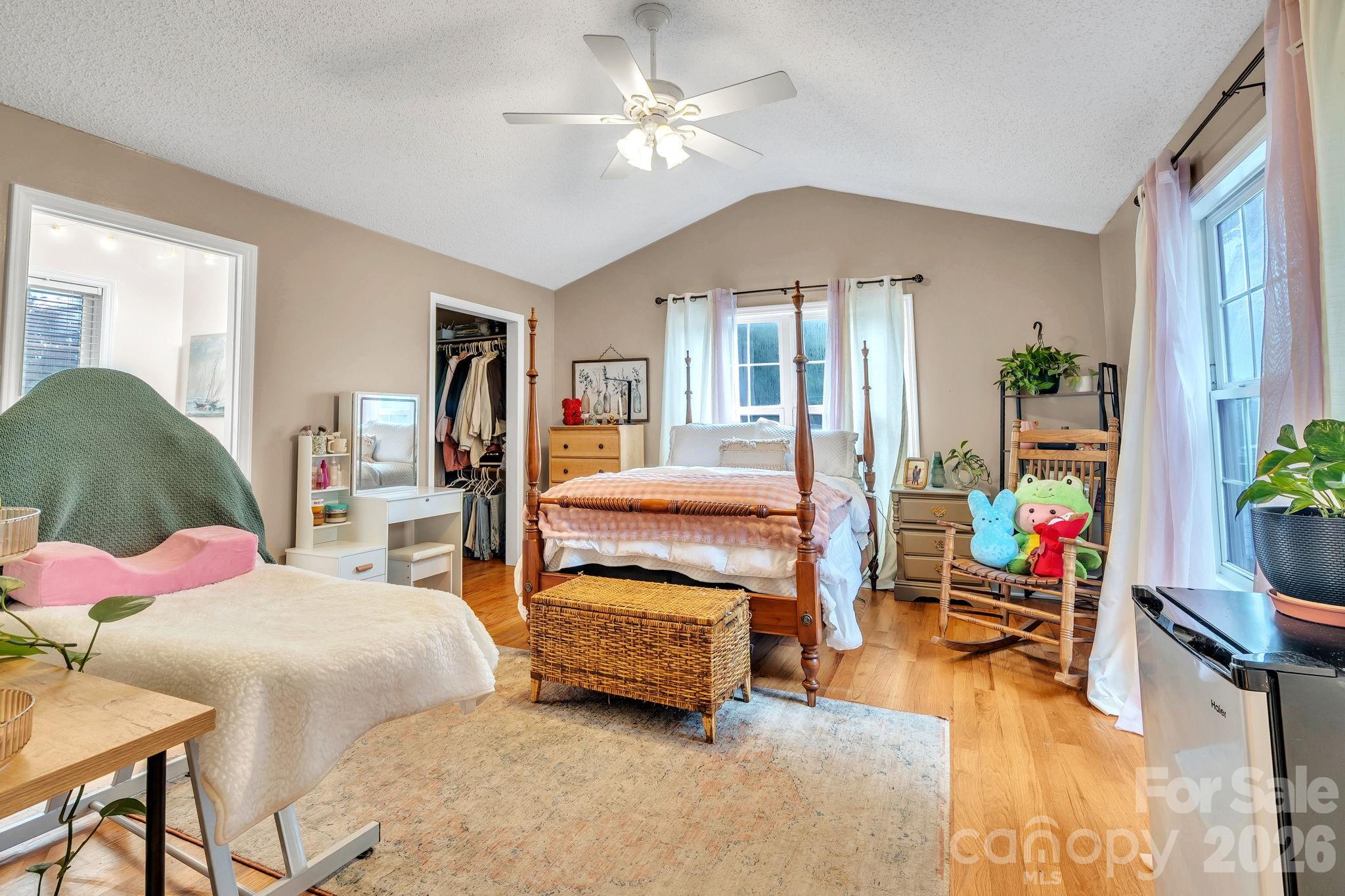 103 Forest Avenue Property Photo 10