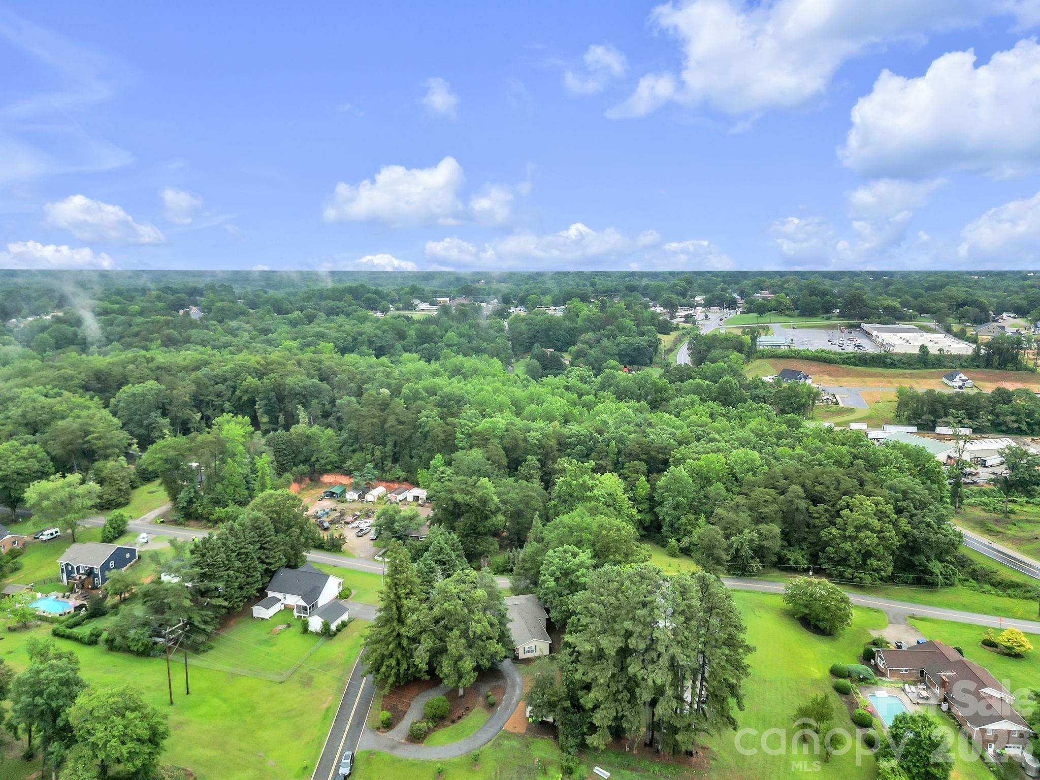 103 Forest Avenue Property Photo 31