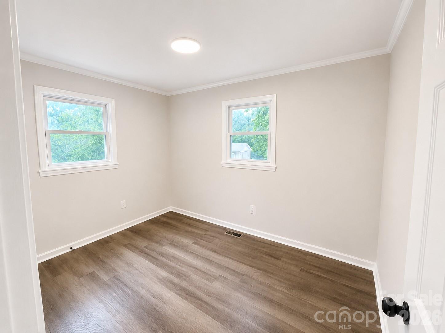 803 Dogwood Drive Property Photo 6