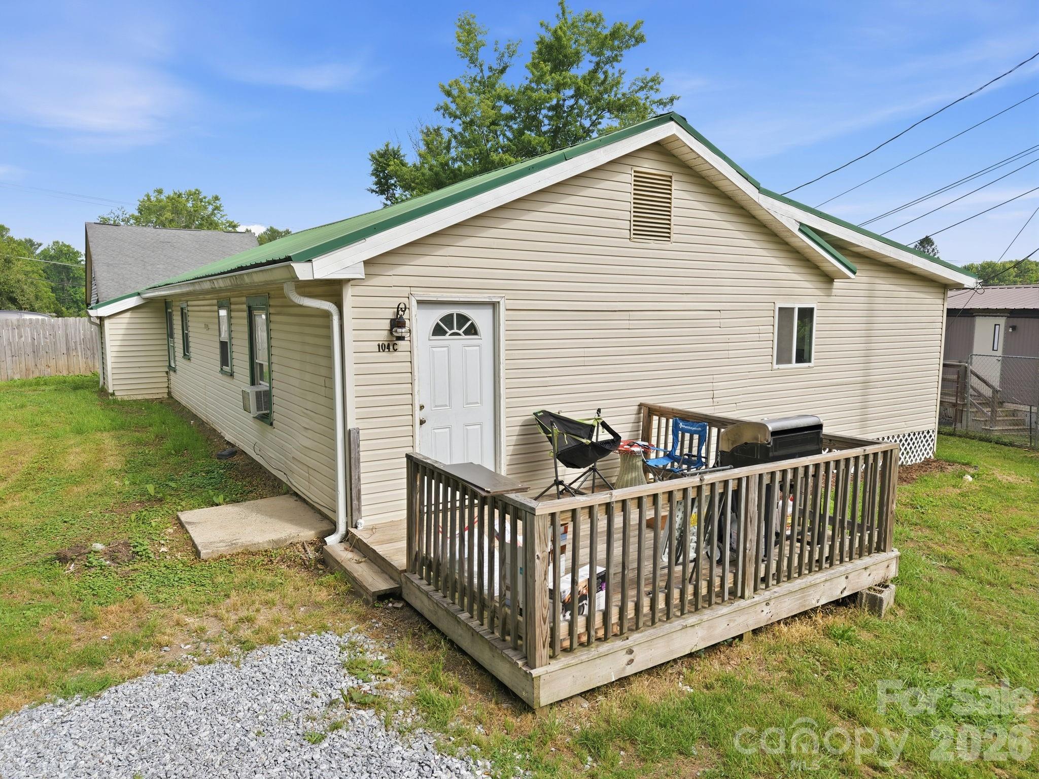 104 Jody Street Property Photo 3