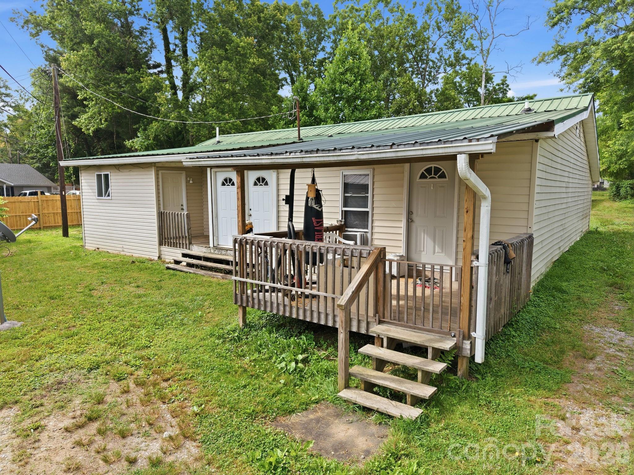 104 Jody Street Property Photo 5