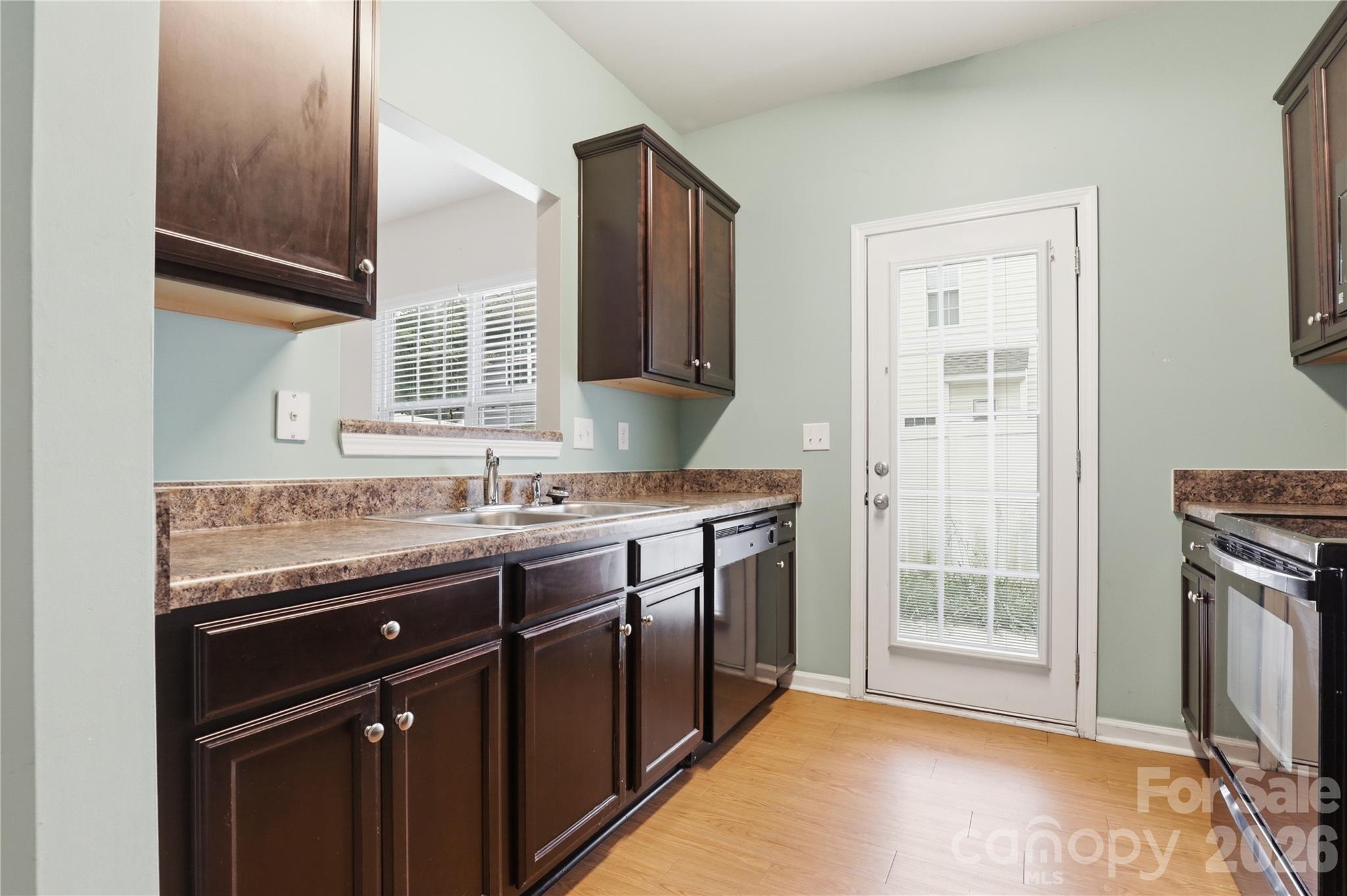 3627 Danvers Street Property Photo 6