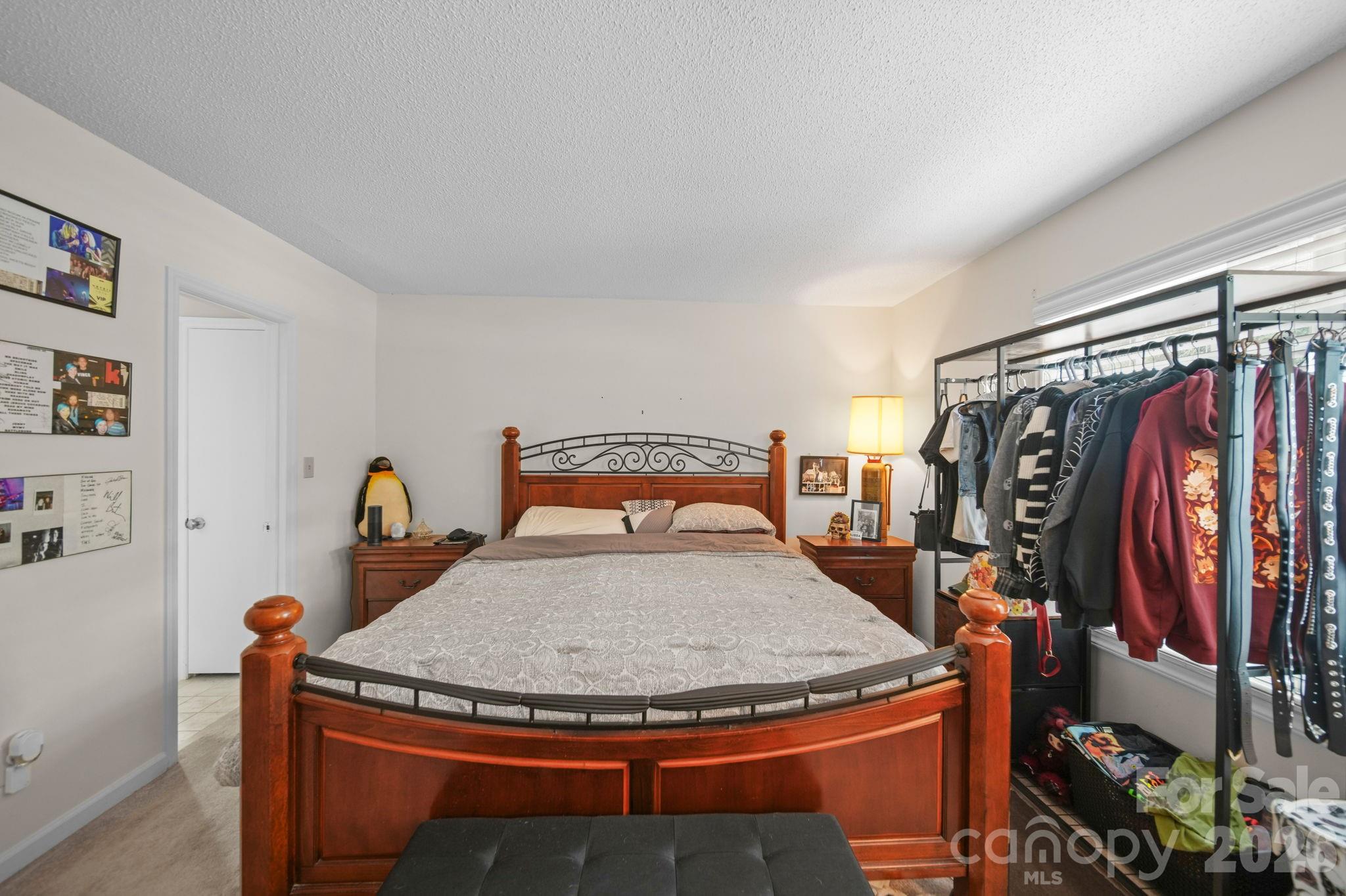 6049 Green Forest Drive Property Photo 11