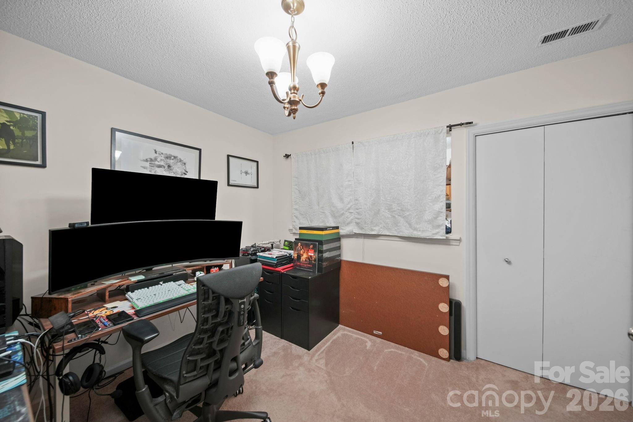 6049 Green Forest Drive Property Photo 17