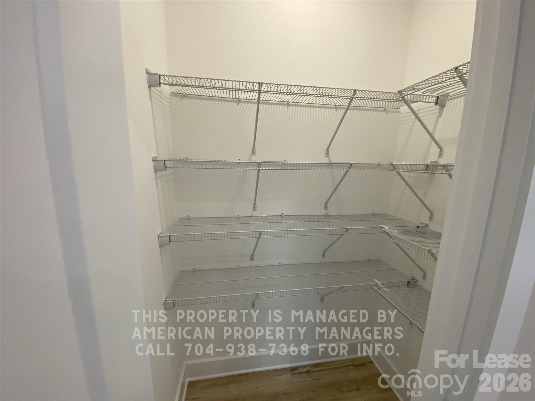 840 S 4th Street B Property Photo 4
