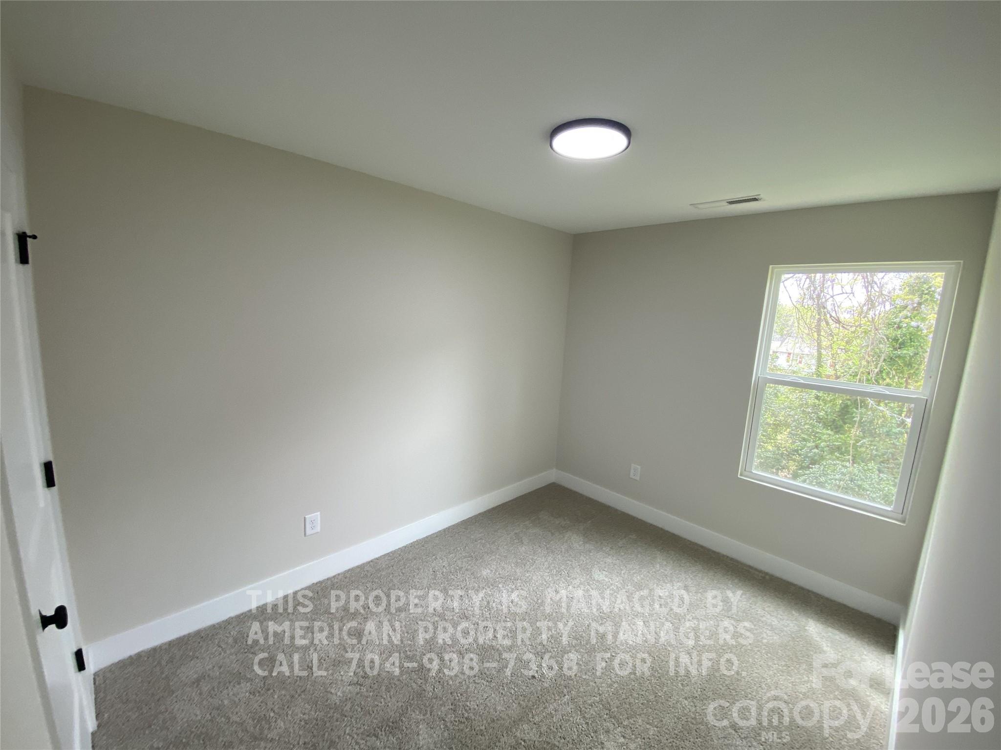 840 S 4th Street B Property Photo 10