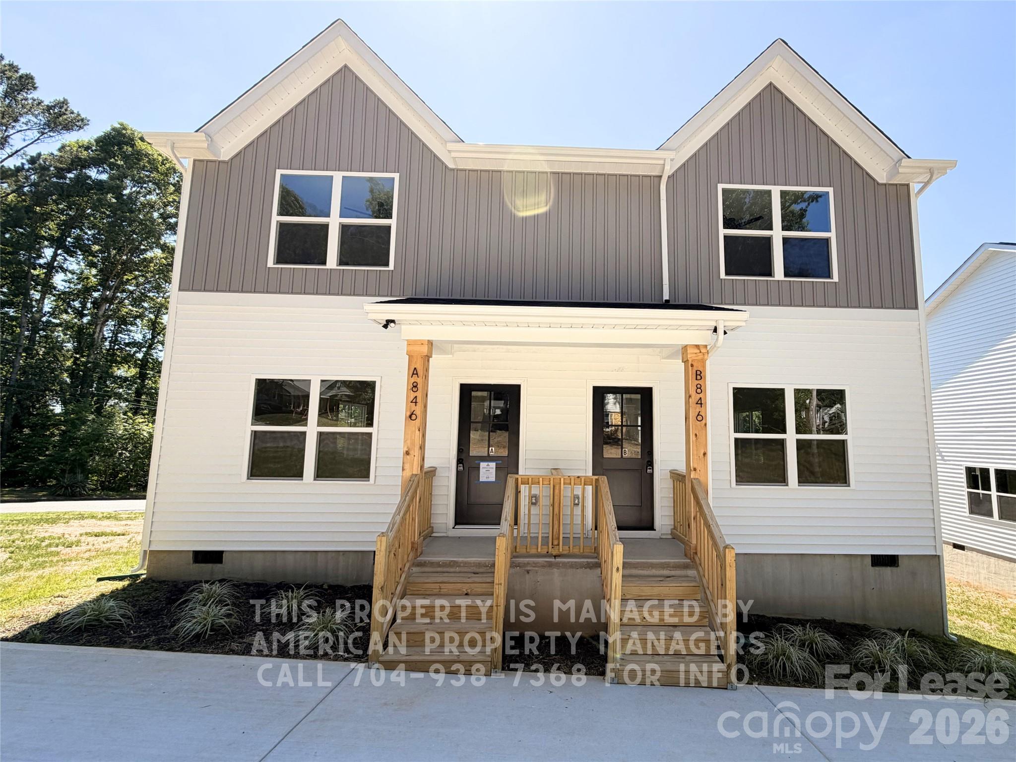 846 S 4th Street B Property Photo 1