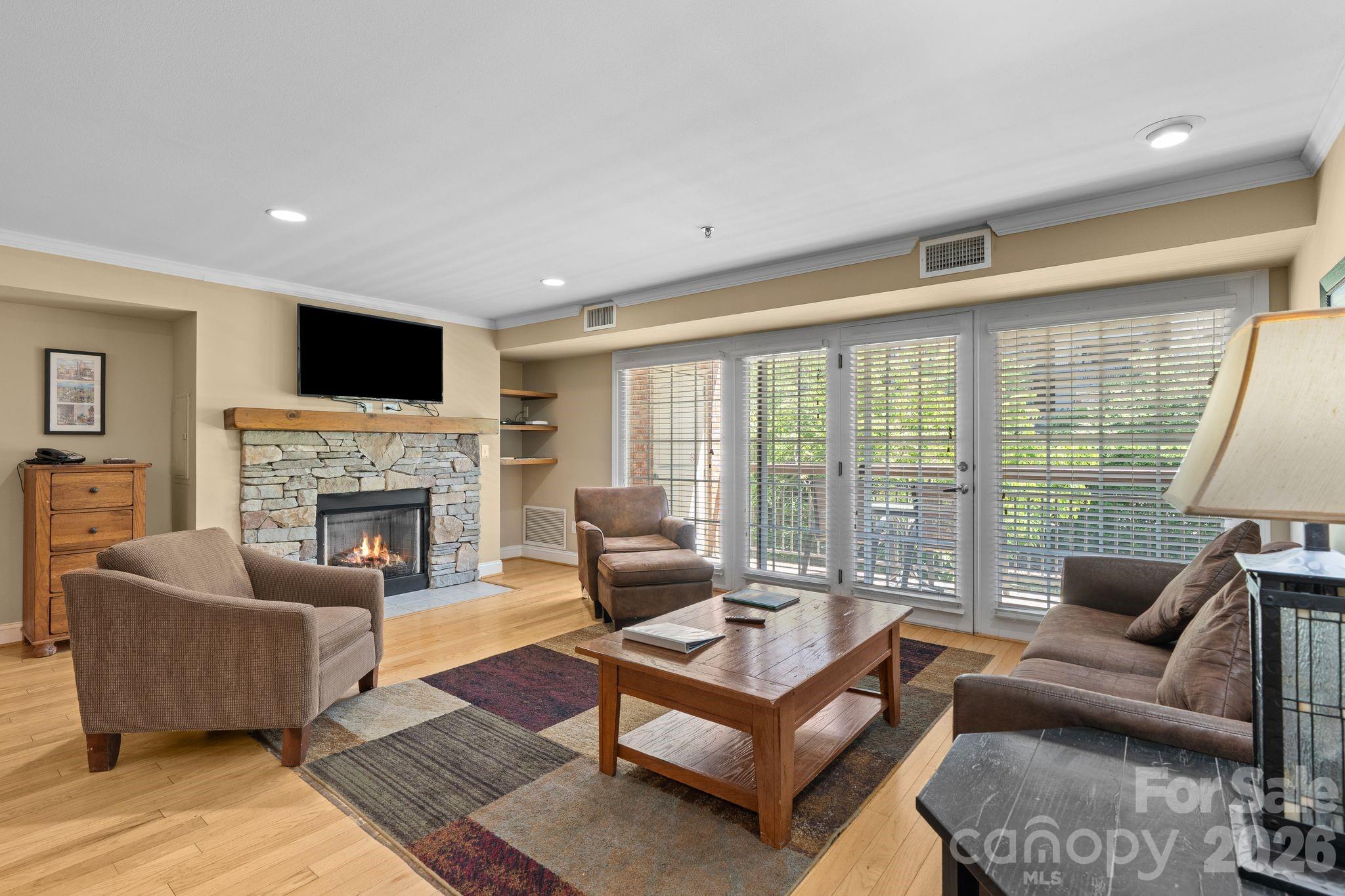 301 Bowling Park Road Property Photo 5