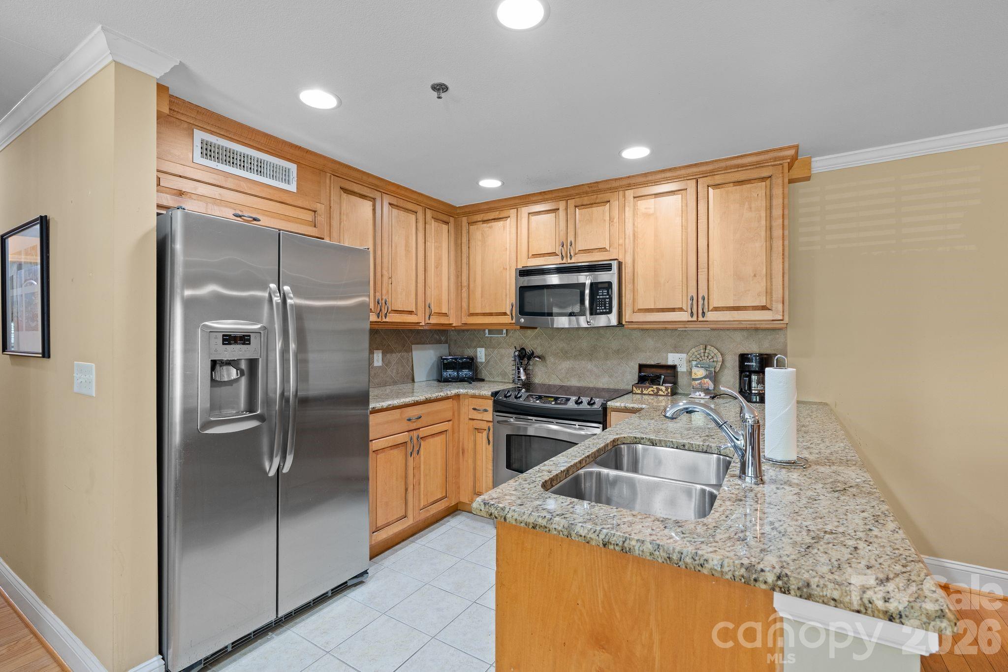 301 Bowling Park Road Property Photo 8