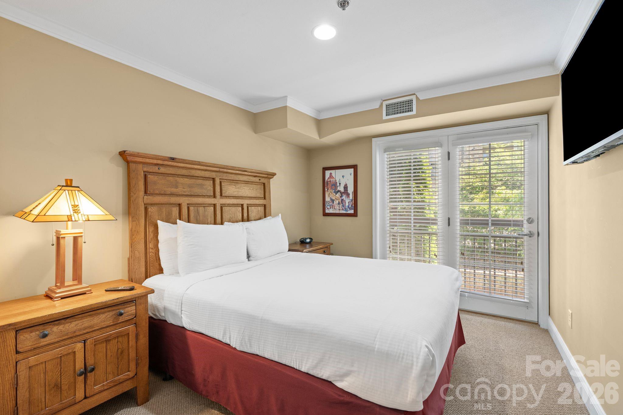 301 Bowling Park Road Property Photo 10