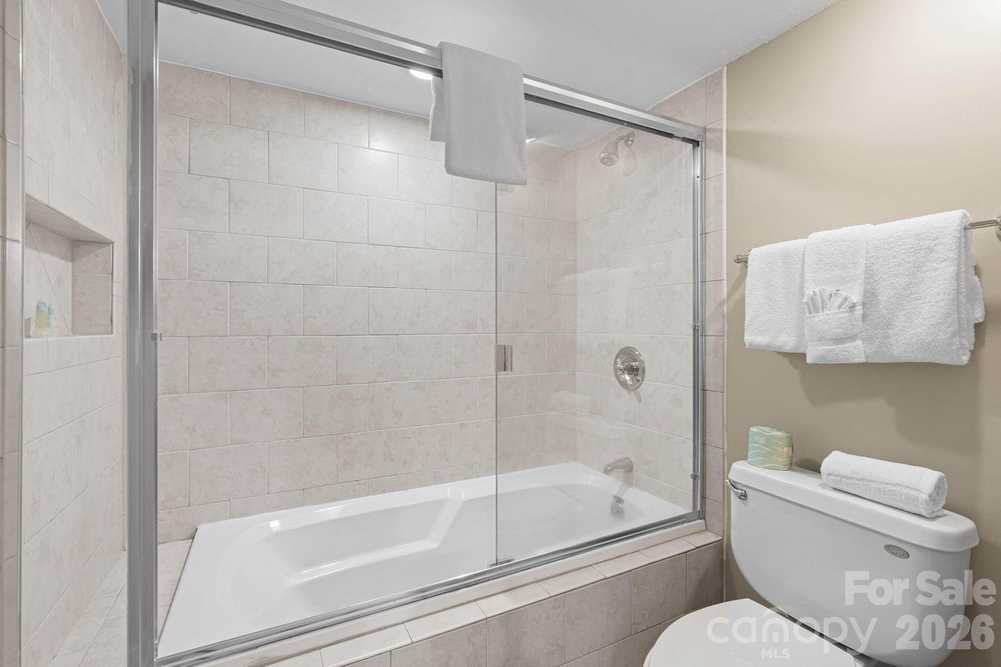 301 Bowling Park Road Property Photo 15