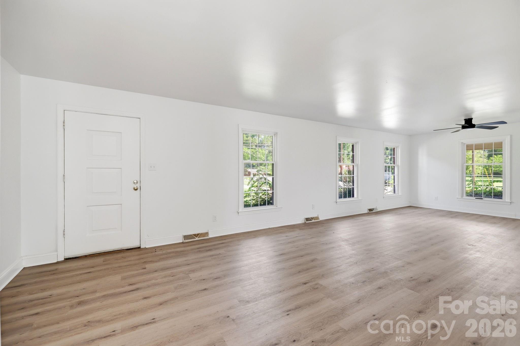 310 Roy Eaker Road Property Photo 2
