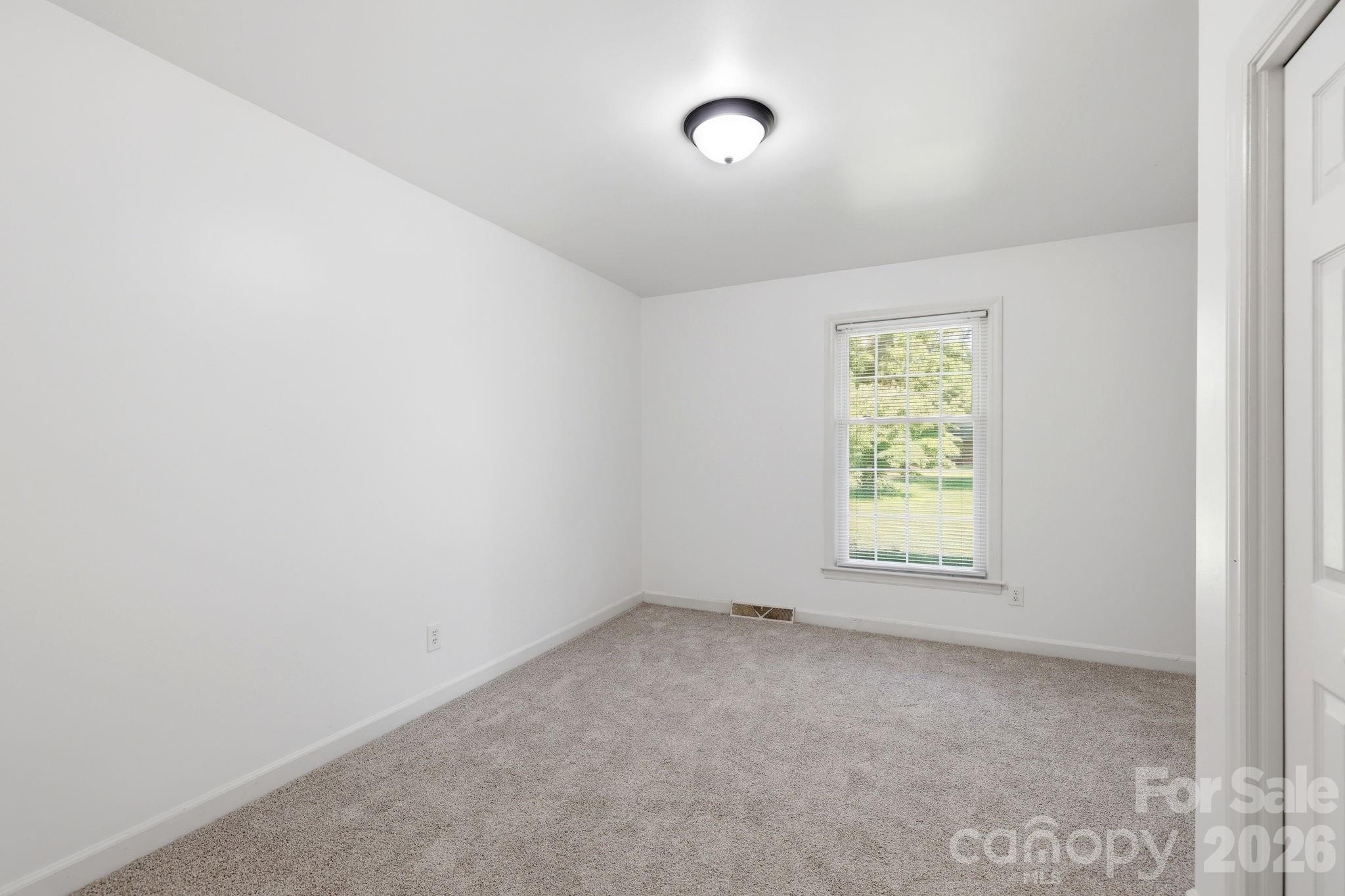310 Roy Eaker Road Property Photo 16