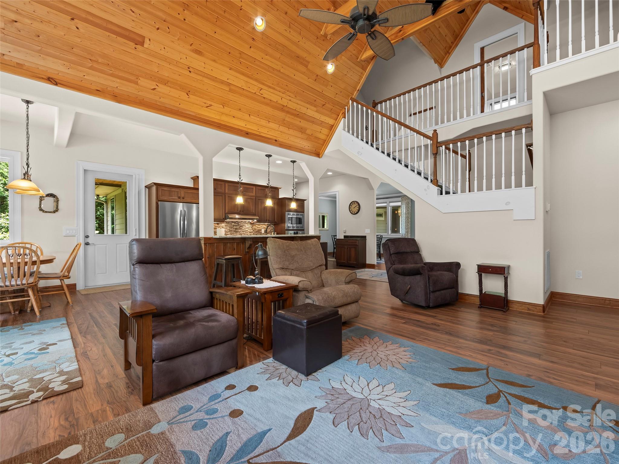 40 Shining Rock Drive Property Photo 6