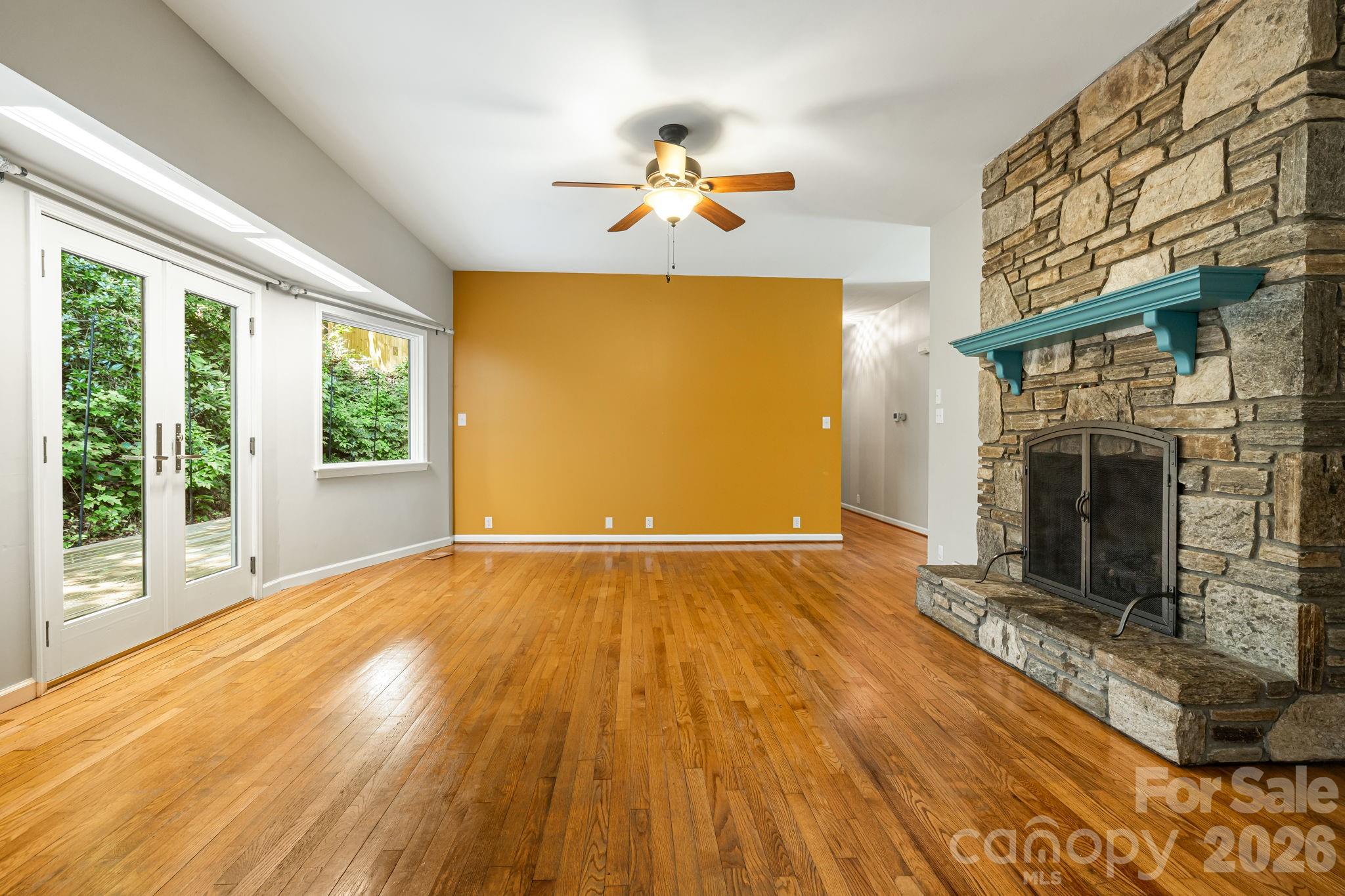 94 Paradise Cove Road Property Photo 13