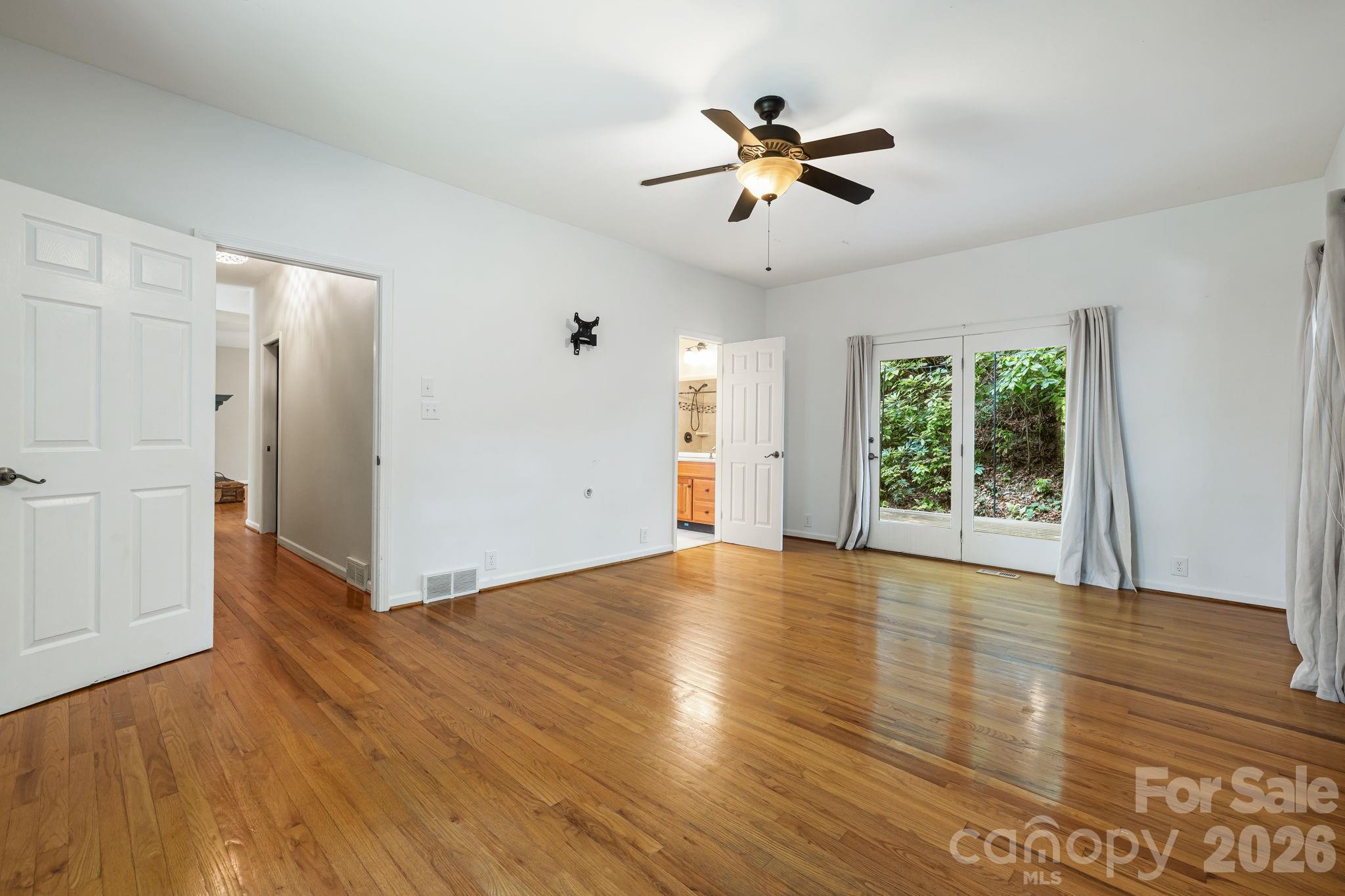 94 Paradise Cove Road Property Photo 25