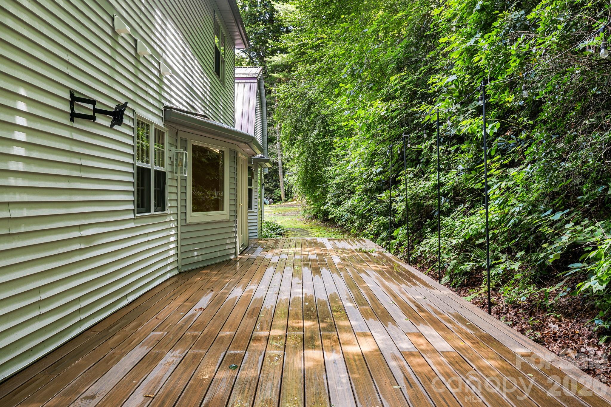 94 Paradise Cove Road Property Photo 46