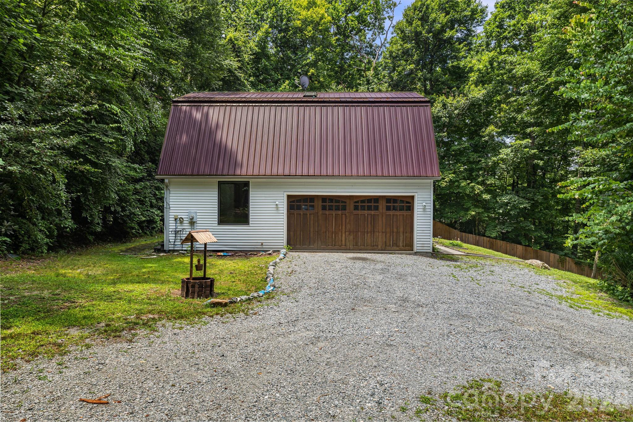94 Paradise Cove Road Property Photo 47