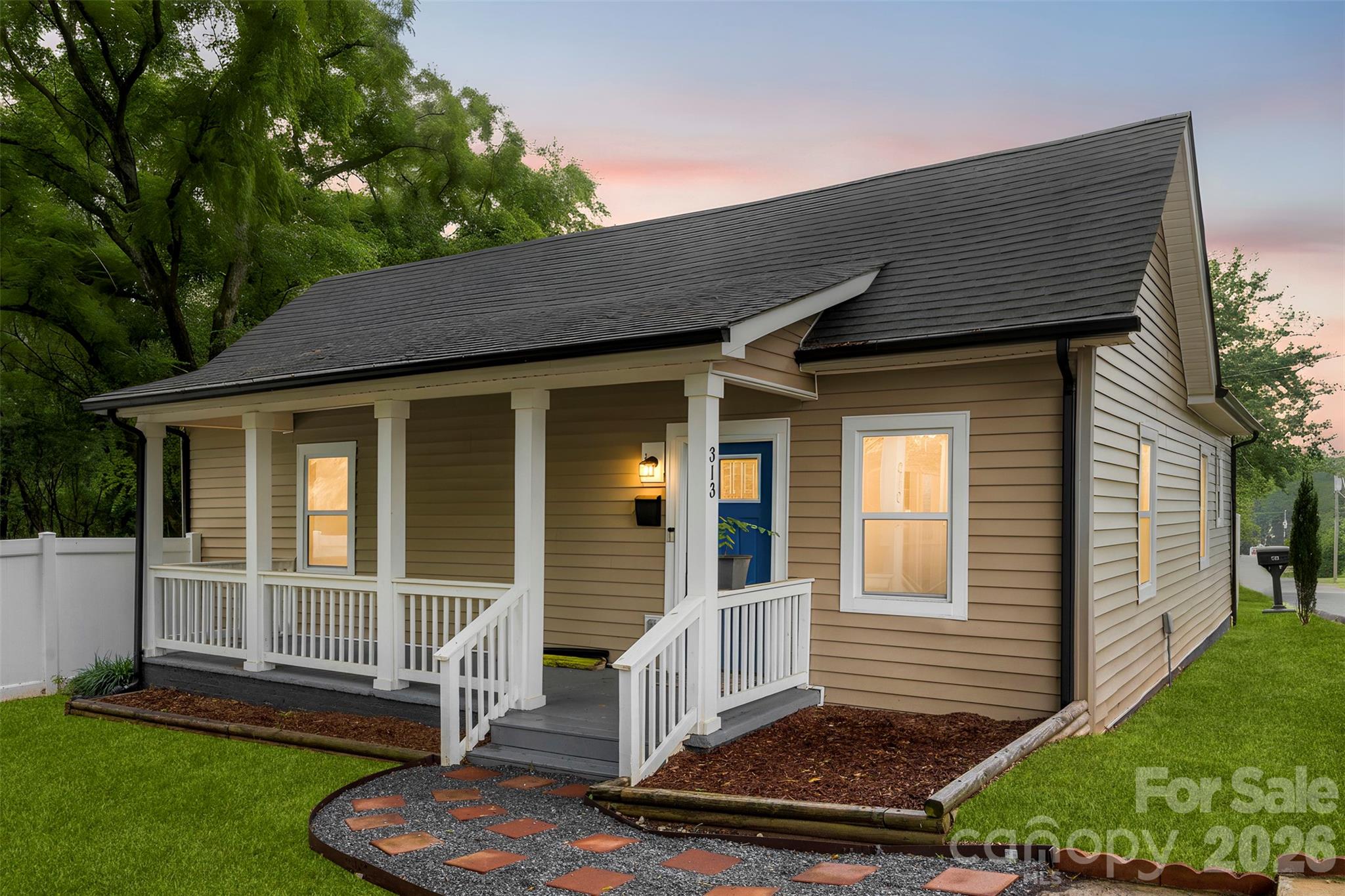 313 Gantt Street Property Photo 4